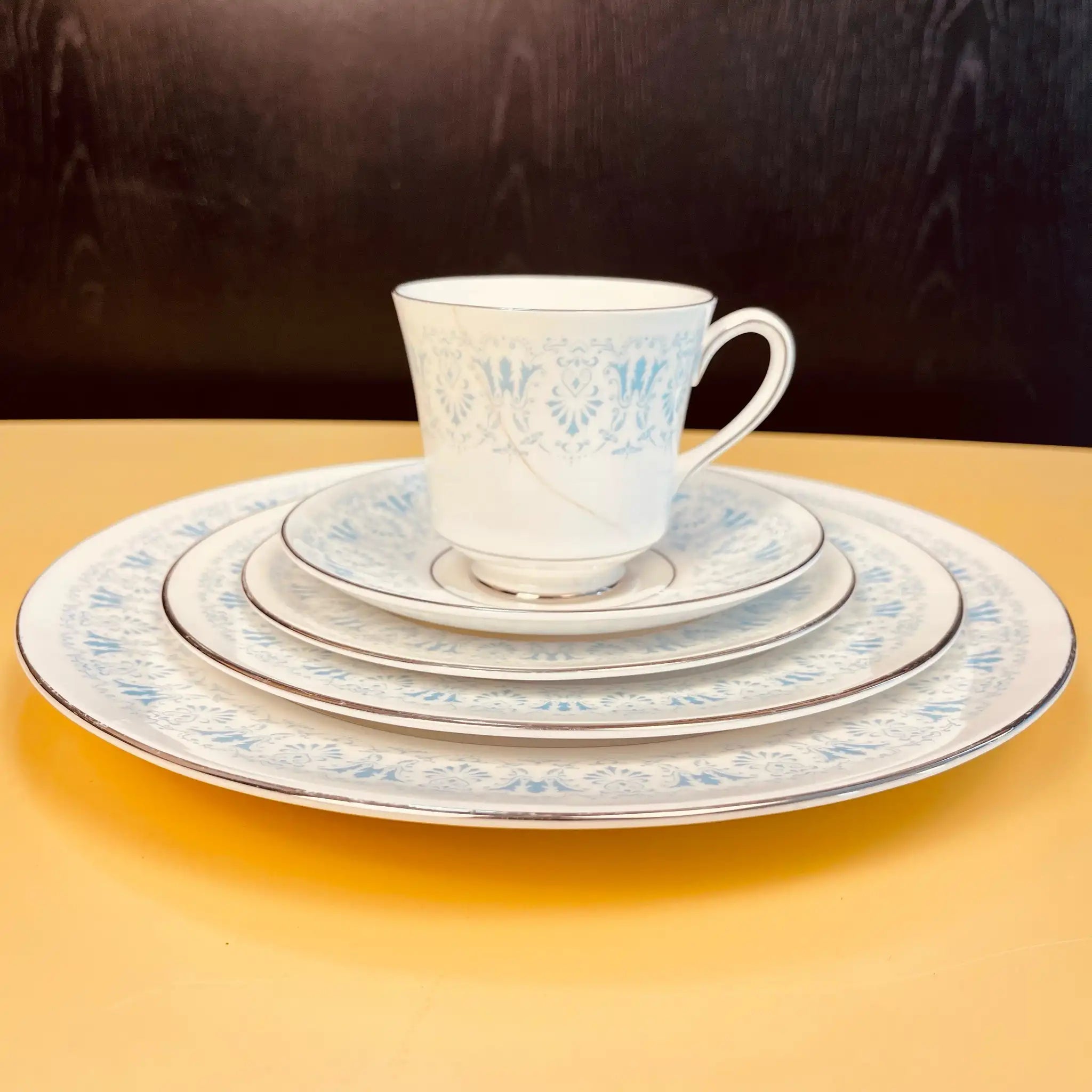 【アンティーク】プレート&ティーカップ5P Royal Chelsea(ロイヤル チェルシー) / DIADEM / Bone China / イギリス / /