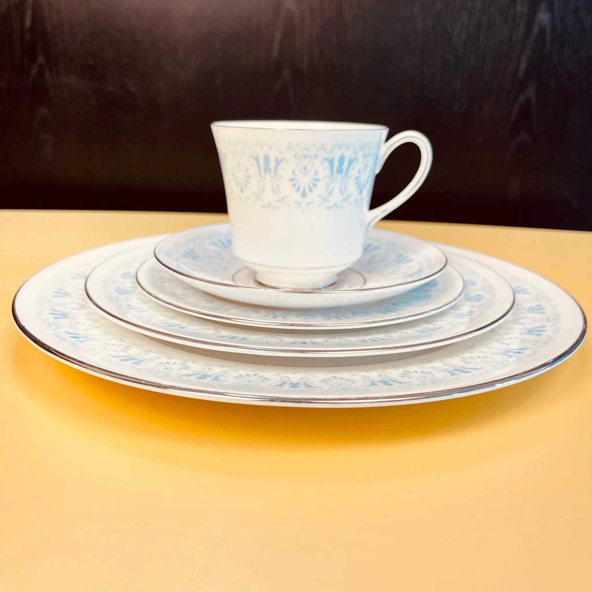 【アンティーク】プレート&ティーカップ5P Royal Chelsea(ロイヤル チェルシー) / DIADEM / Bone China / イギリス /