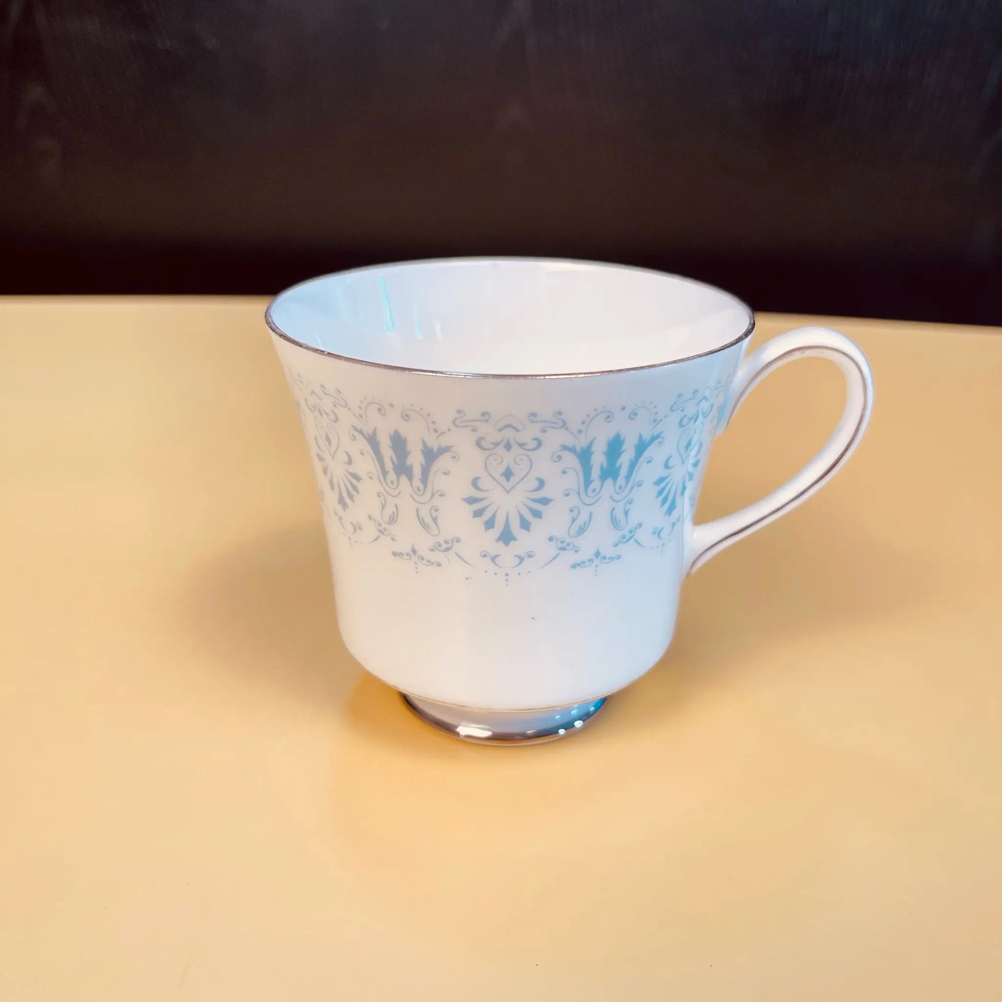 【アンティーク】プレート&ティーカップ5P Royal Chelsea(ロイヤル チェルシー) / DIADEM / Bone China / イギリス /