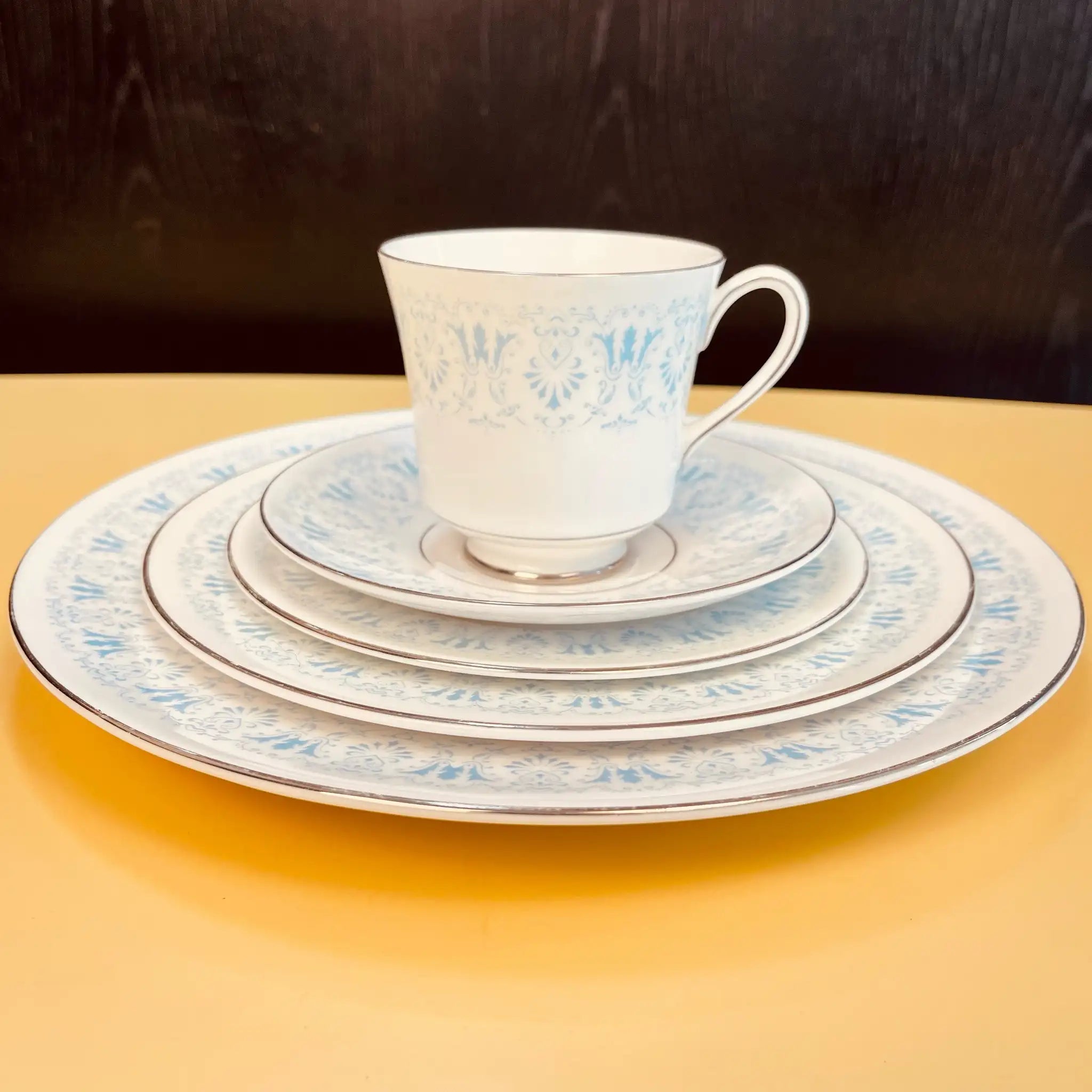 【アンティーク】プレート&ティーカップ5P Royal Chelsea(ロイヤル チェルシー) / DIADEM / Bone China / イギリス /