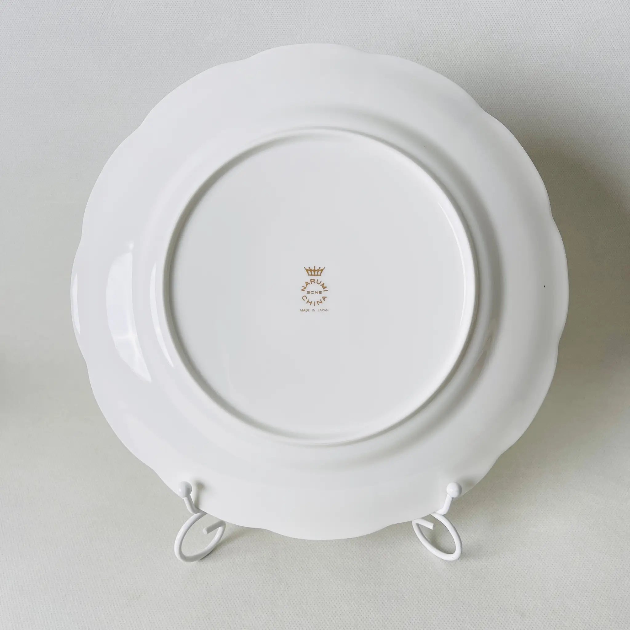 【リユース】 プレート(皿) / NARUMI / Bone China / 未使用