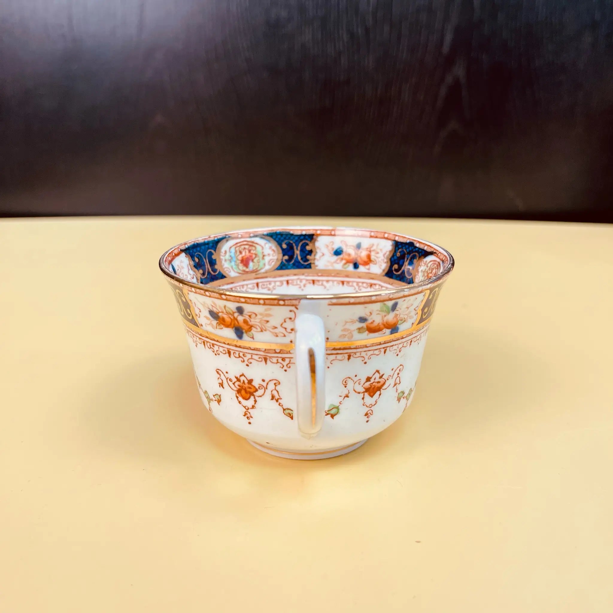 【アンティーク】プレート&ソーサー&ティーカップ3P MELBA CHINA(メルバチャイナ) / / Bone China / イギリス / /