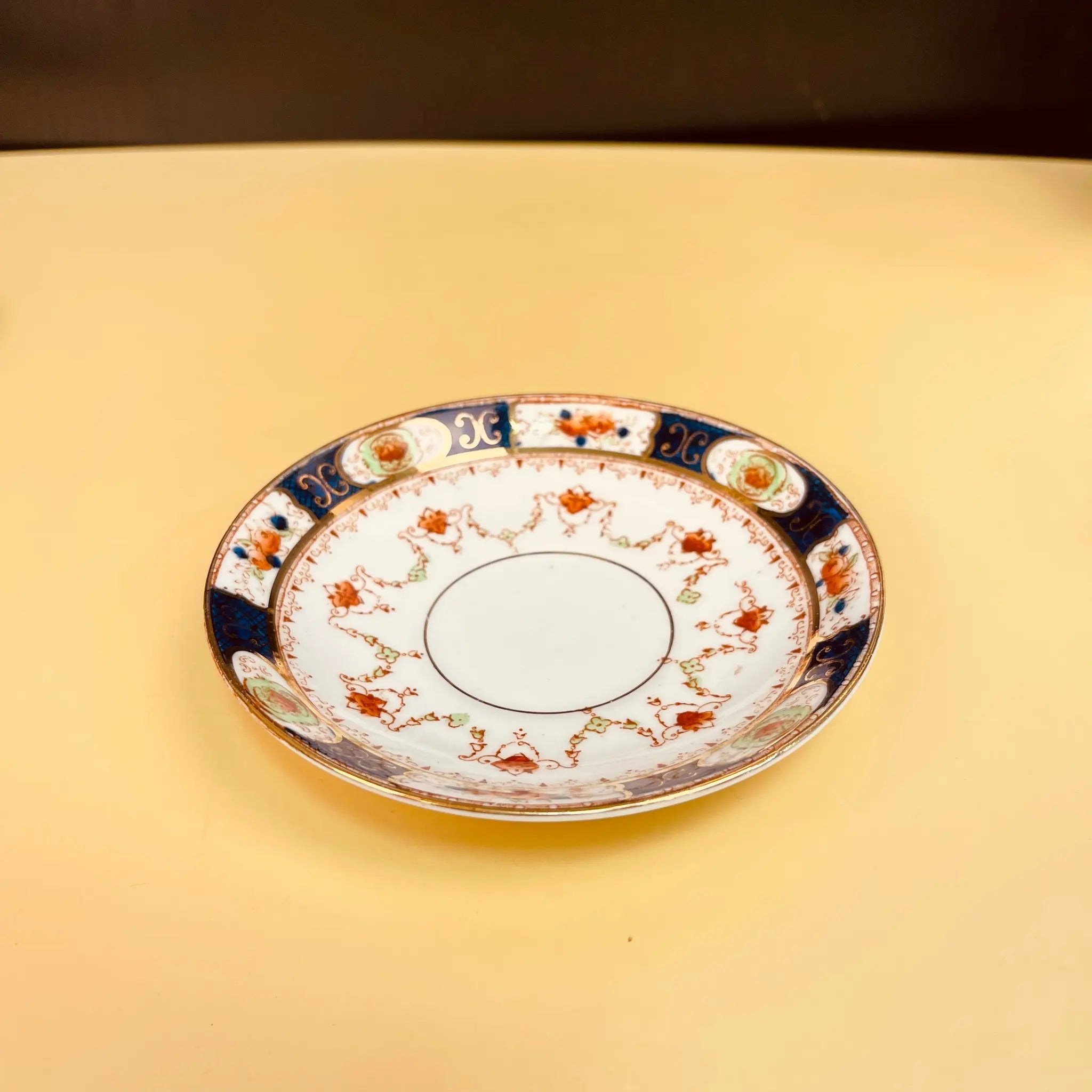【アンティーク】プレート&ソーサー&ティーカップ3P MELBA CHINA(メルバチャイナ) / / Bone China / イギリス / /