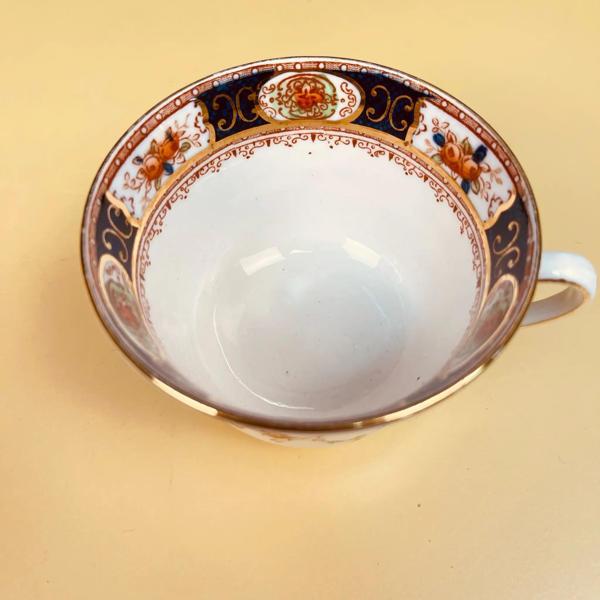 【アンティーク】プレート&ソーサー&ティーカップ3P MELBA CHINA(メルバチャイナ) / / Bone China / イギリス / /