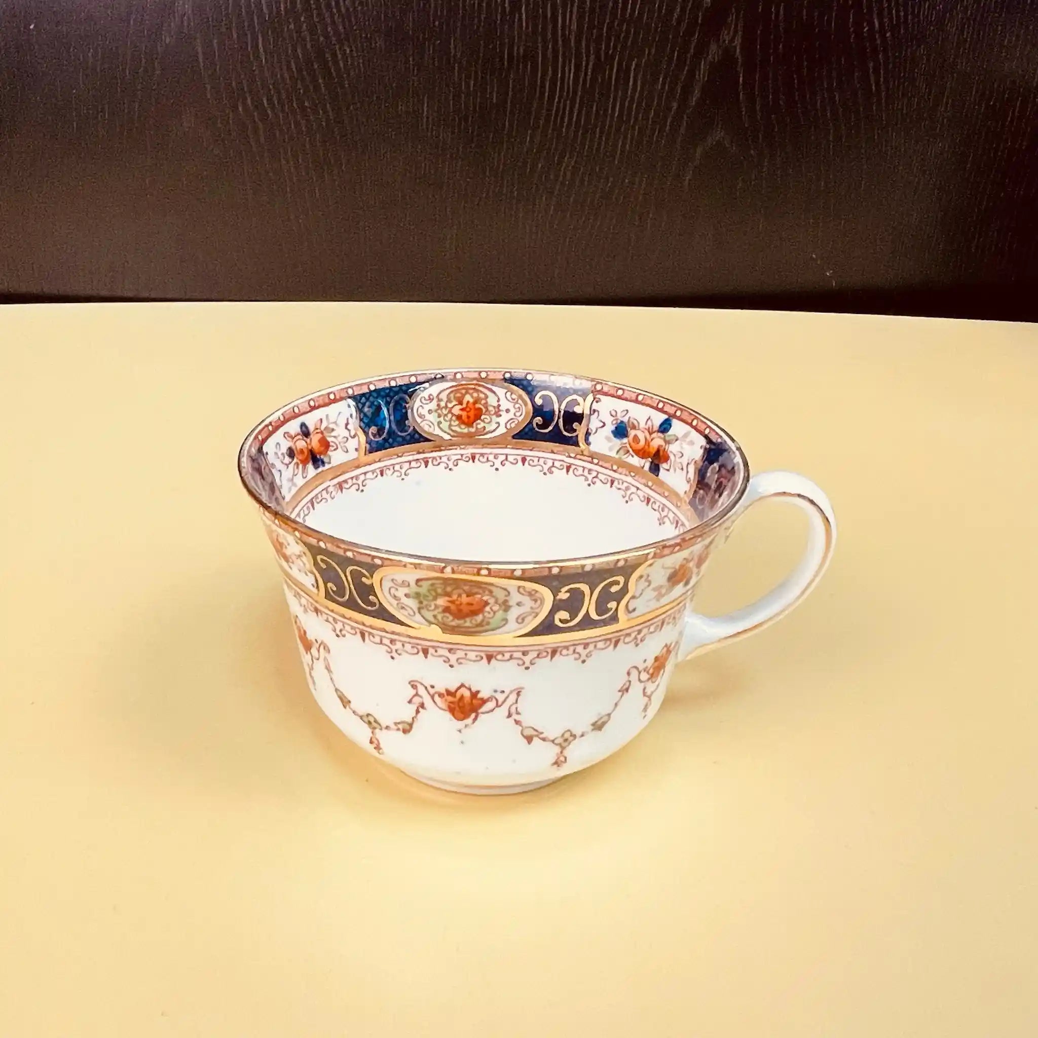 【アンティーク】プレート&ソーサー&ティーカップ3P MELBA CHINA(メルバチャイナ) / / Bone China / イギリス / /