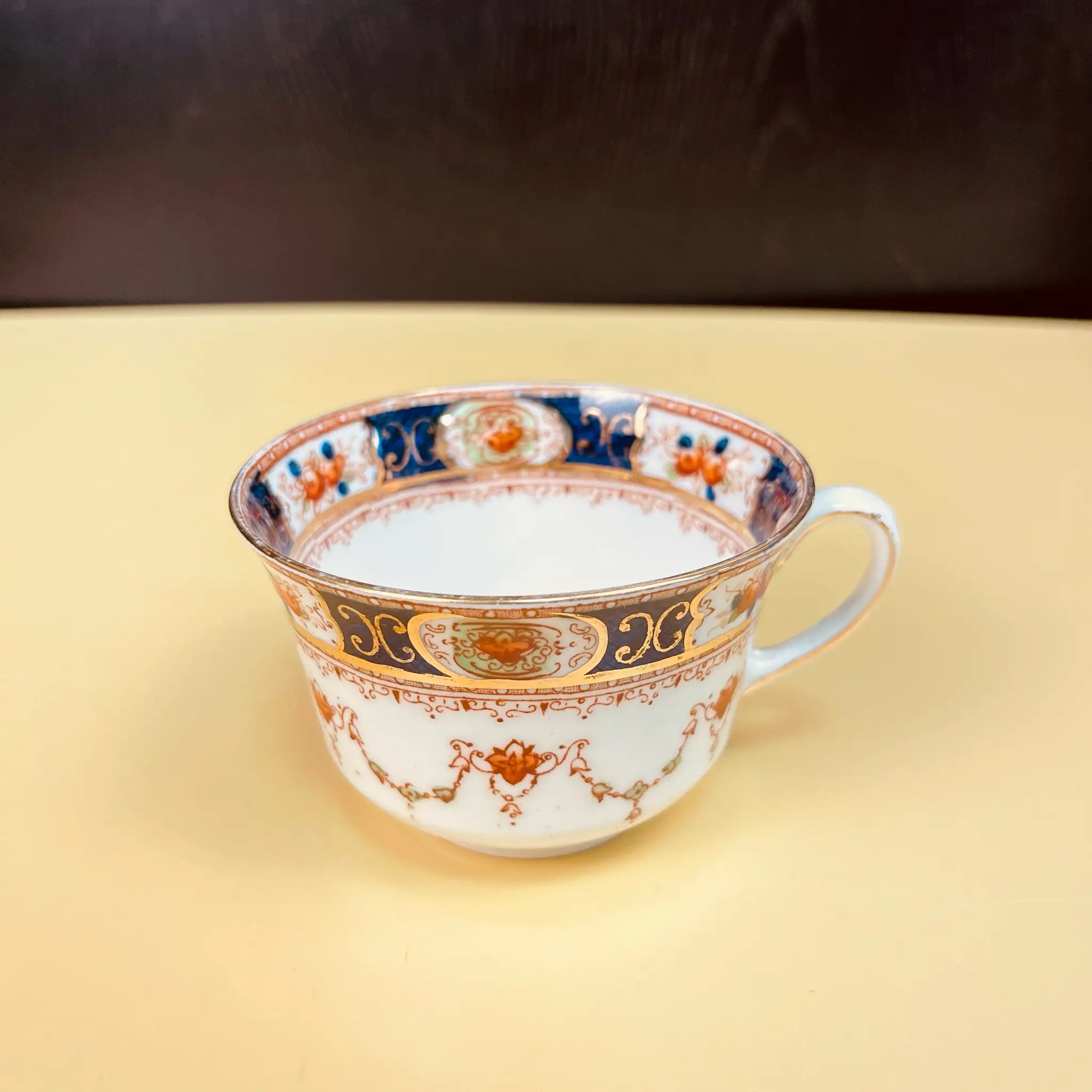【アンティーク】プレート&ソーサー&ティーカップ3P MELBA CHINA(メルバチャイナ) / / Bone China / イギリス / /