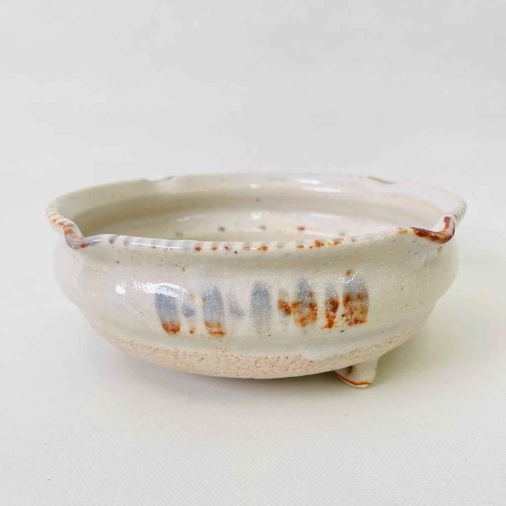【骨董品】 吉野鉢 / 志野焼  / 陶器 / 日本 / 箱付き