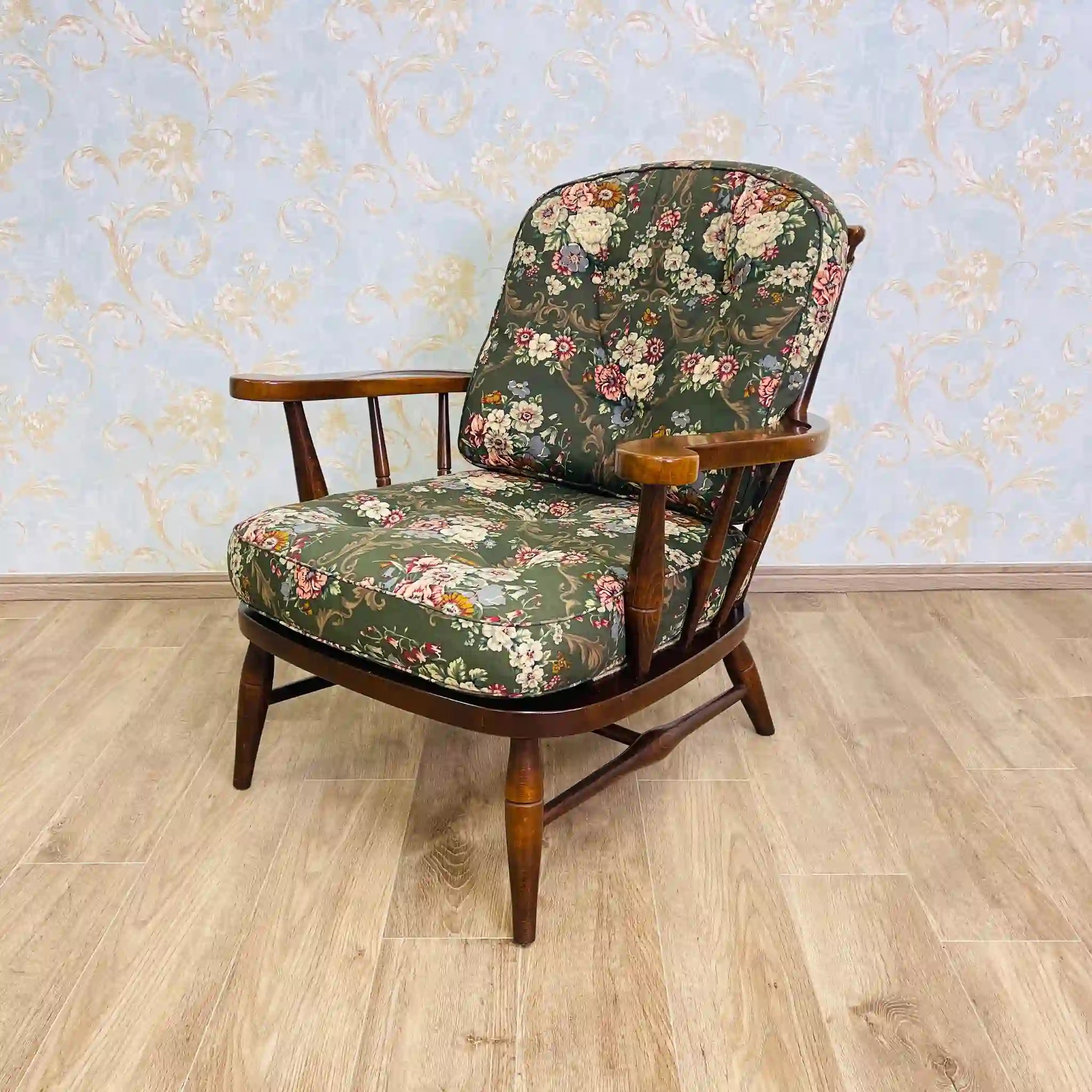 【リユース】 アームチェア / 飛騨産業(キツツキ) / 穂高 / 日本 / 組み直し済 ウェービングテープ交換済