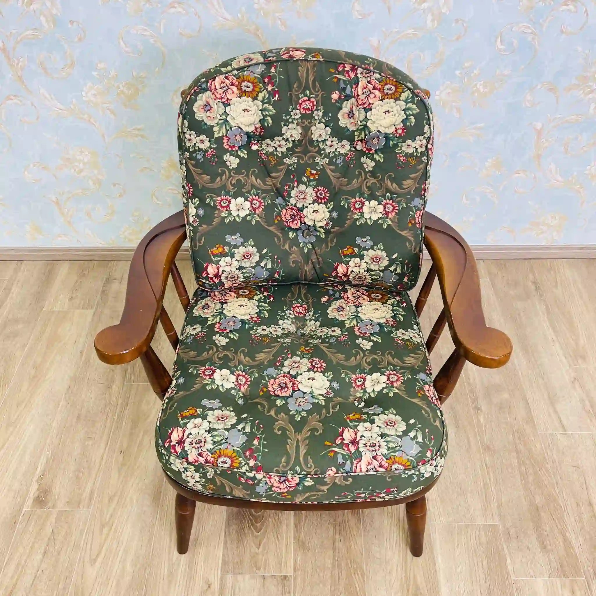 【リユース】 アームチェア / 飛騨産業(キツツキ) / 穂高 / 日本 / 組み直し済 ウェービングテープ交換済