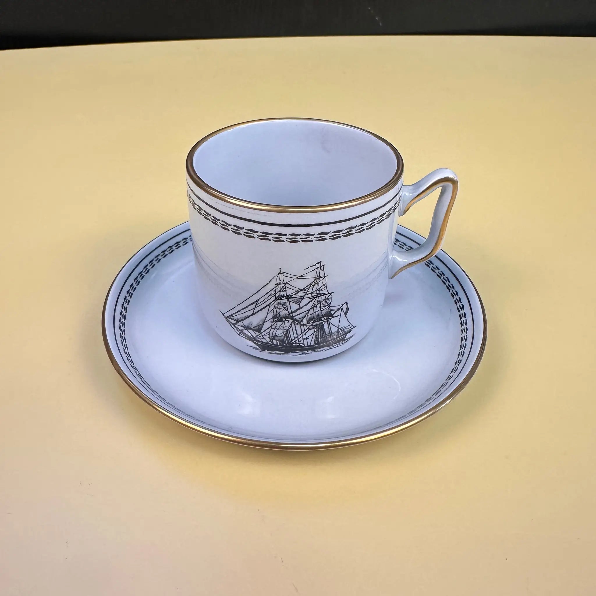【アンティーク】 ミニティーカップ&ソーサーセット / SPODE(スポード) / TradeWinds ShipAlbus  / 1865年 / Fine Stone / イギリス