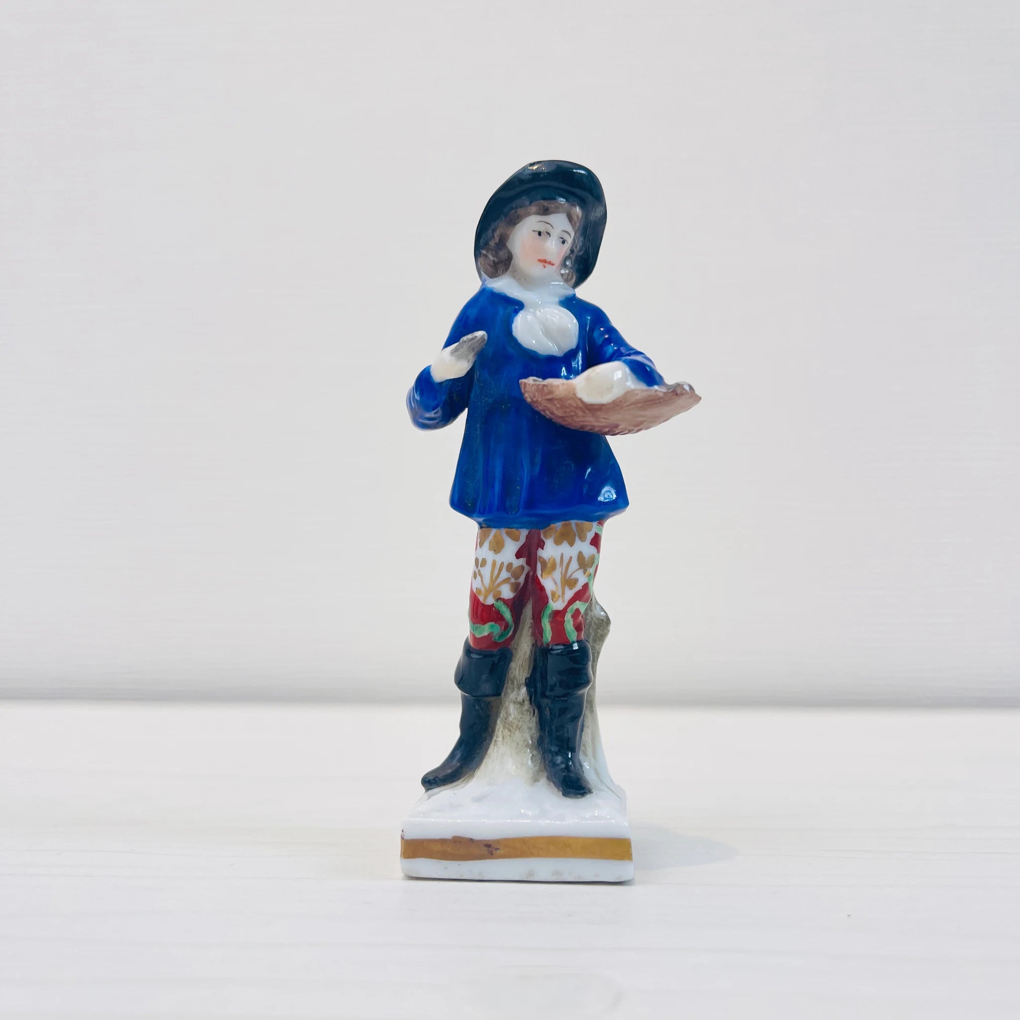 【アンティーク】 フィギュリン(磁器人形) / 19世紀以降 / イギリス