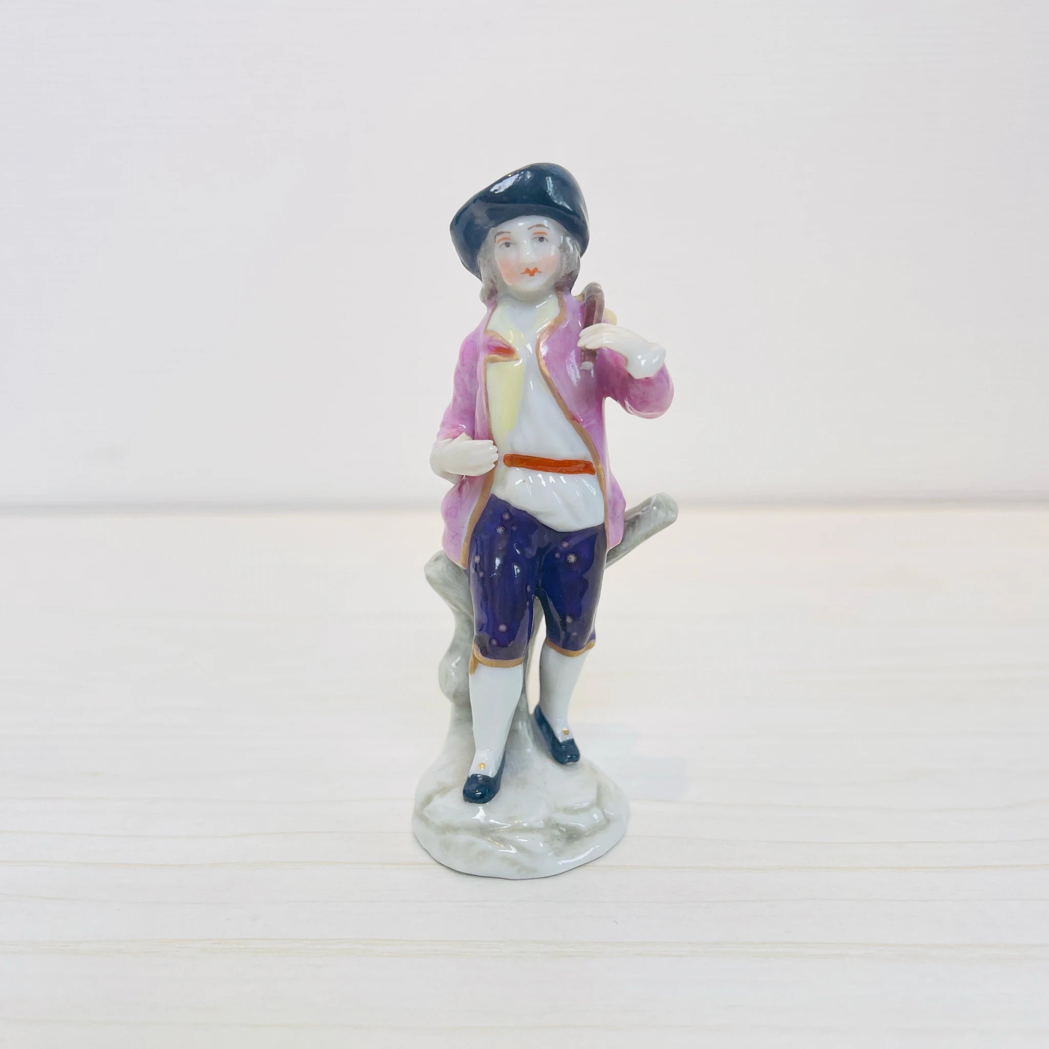 【アンティーク】 フィギュリン(磁器人形) / 19世紀以降 / イギリス