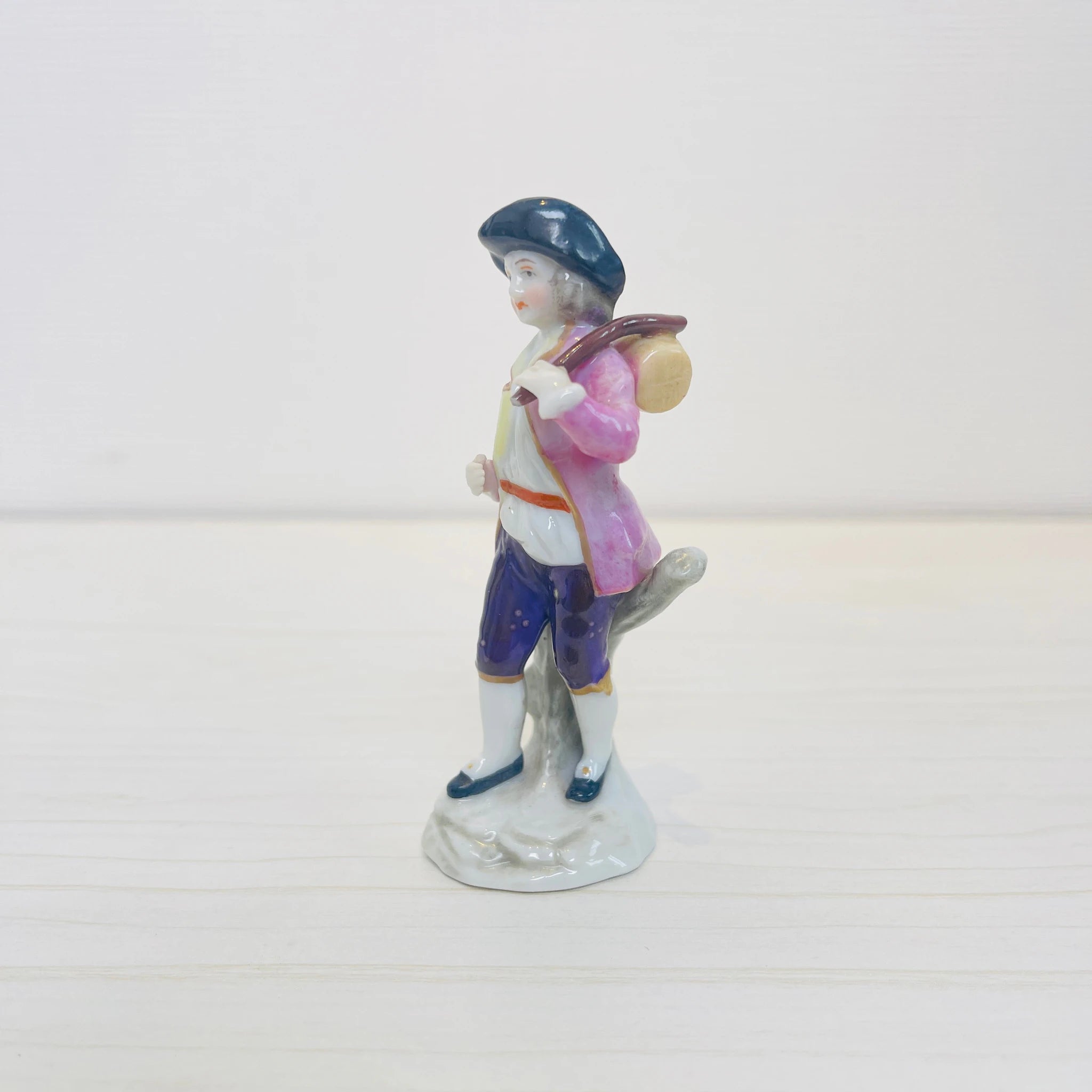 【アンティーク】 フィギュリン(磁器人形) / 19世紀以降 / イギリス