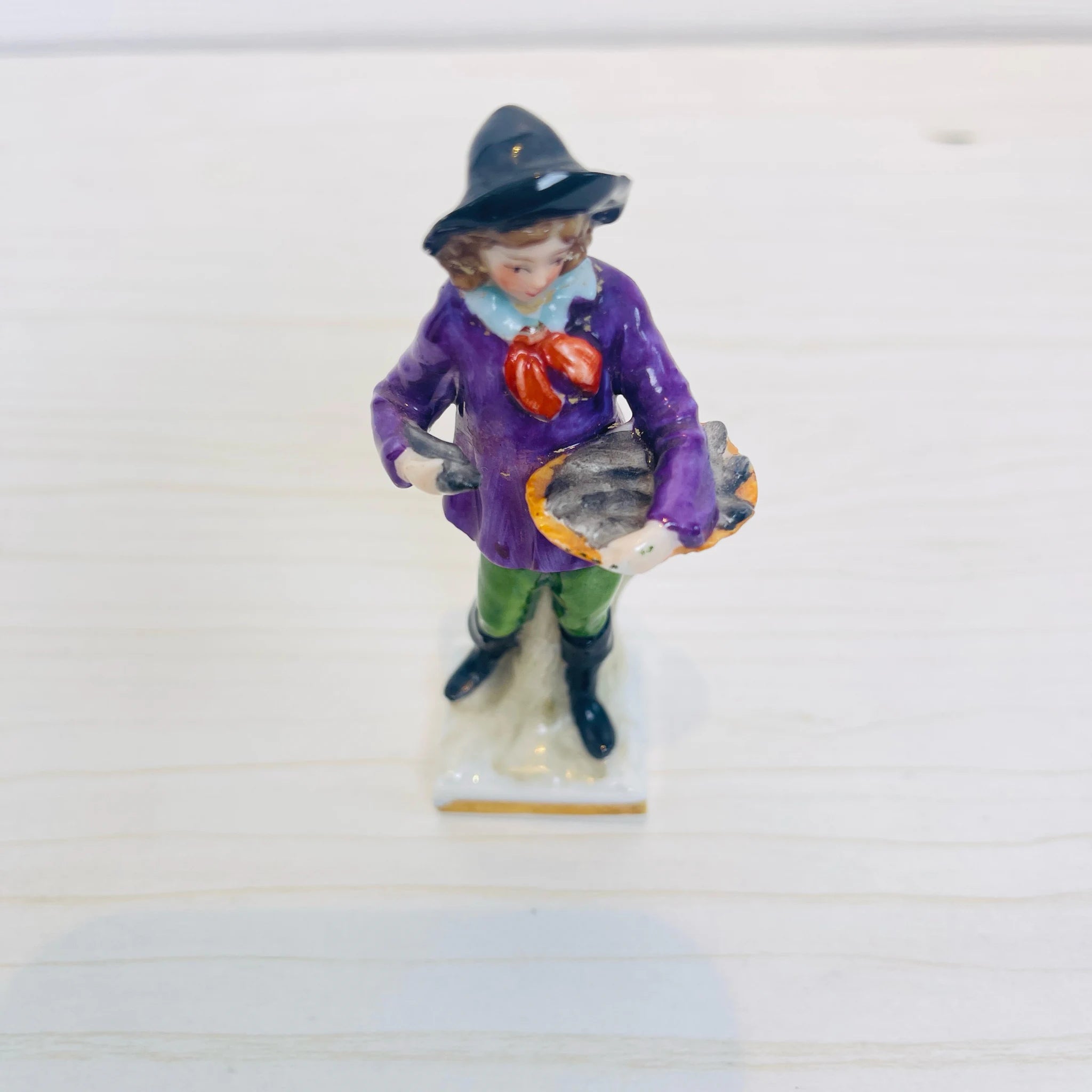 【アンティーク】 フィギュリン(磁器人形) / 19世紀以降 / イギリス