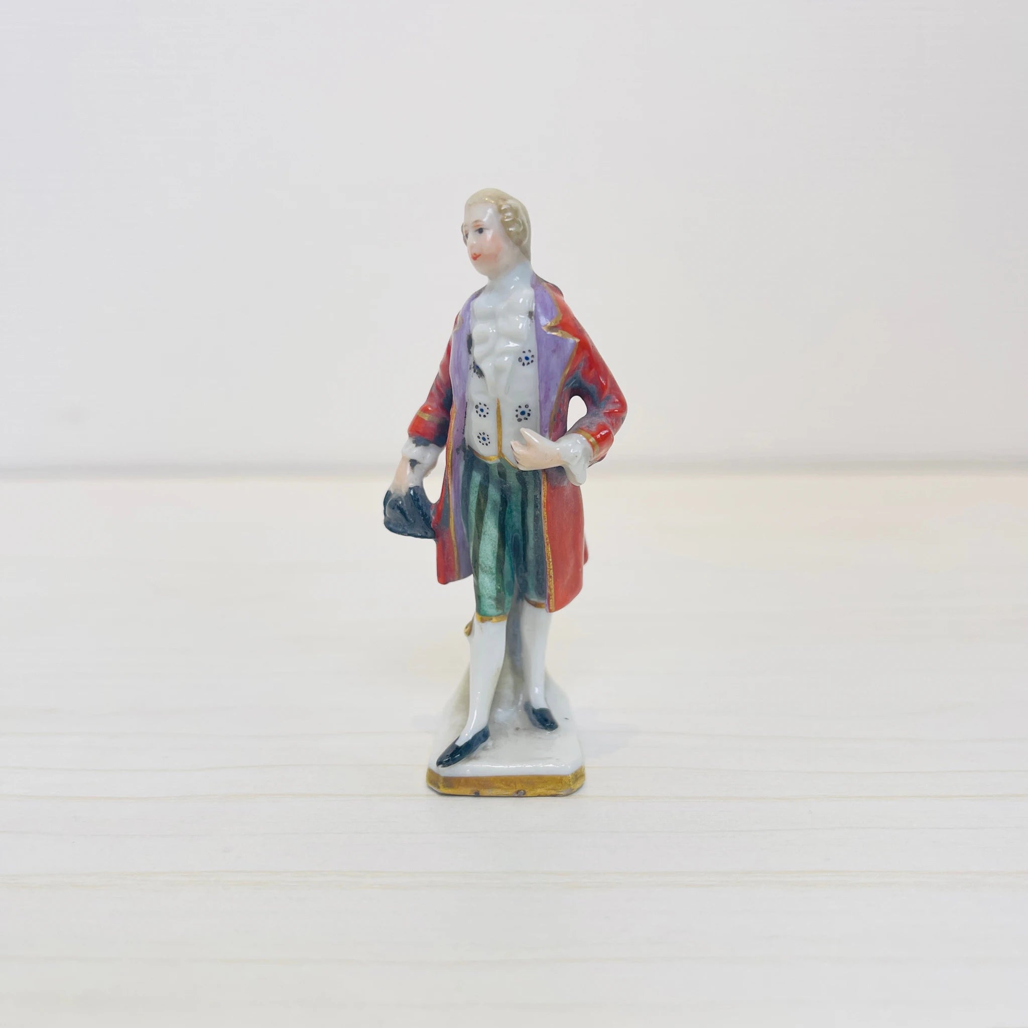 【アンティーク】 フィギュリン(磁器人形) / 19世紀以降 / イギリス