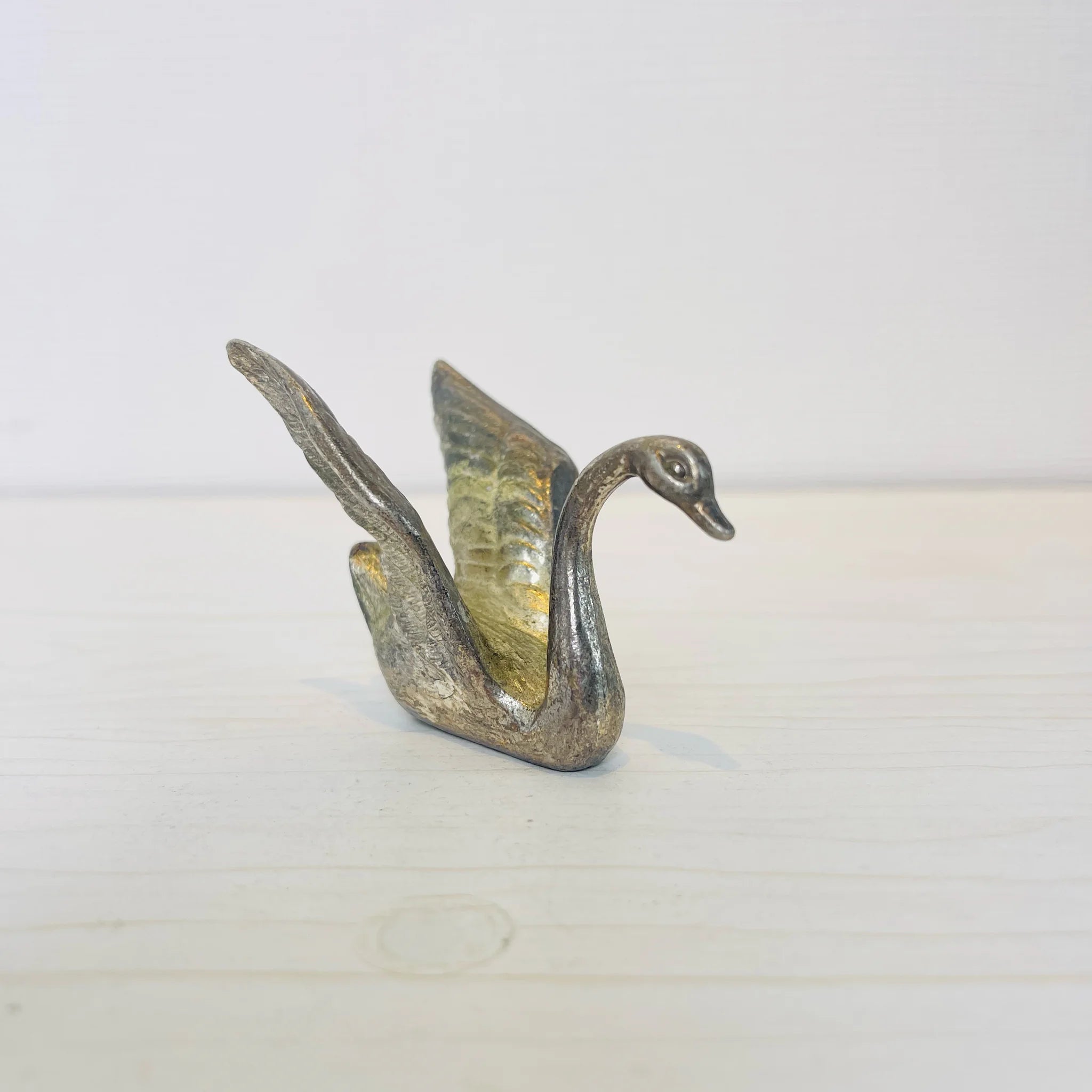 【アンティーク】 真鍮製ミニチュアフィギュア / スワン / 真鍮