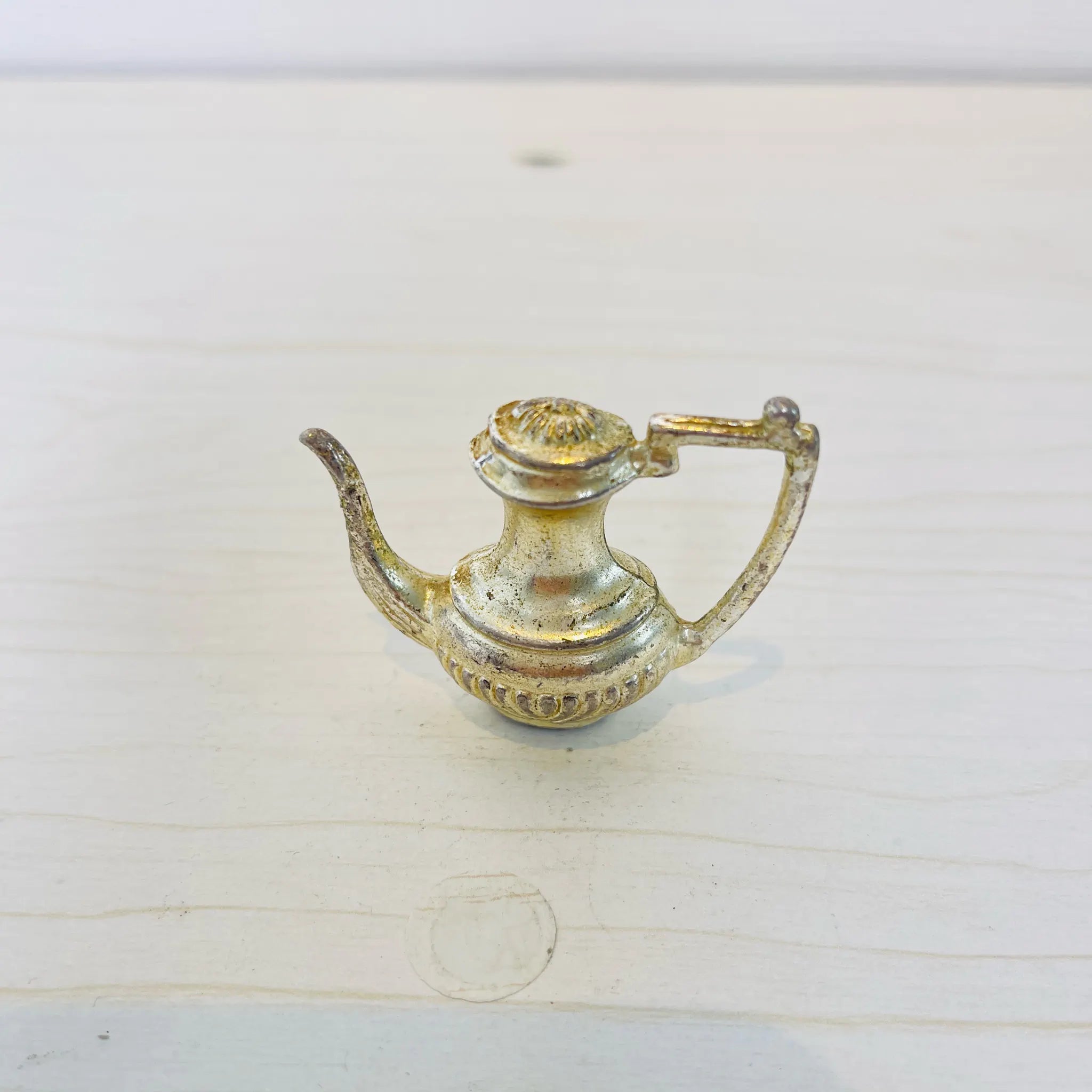 【アンティーク】 真鍮製ミニチュアフィギュア / ピッチャー / 真鍮