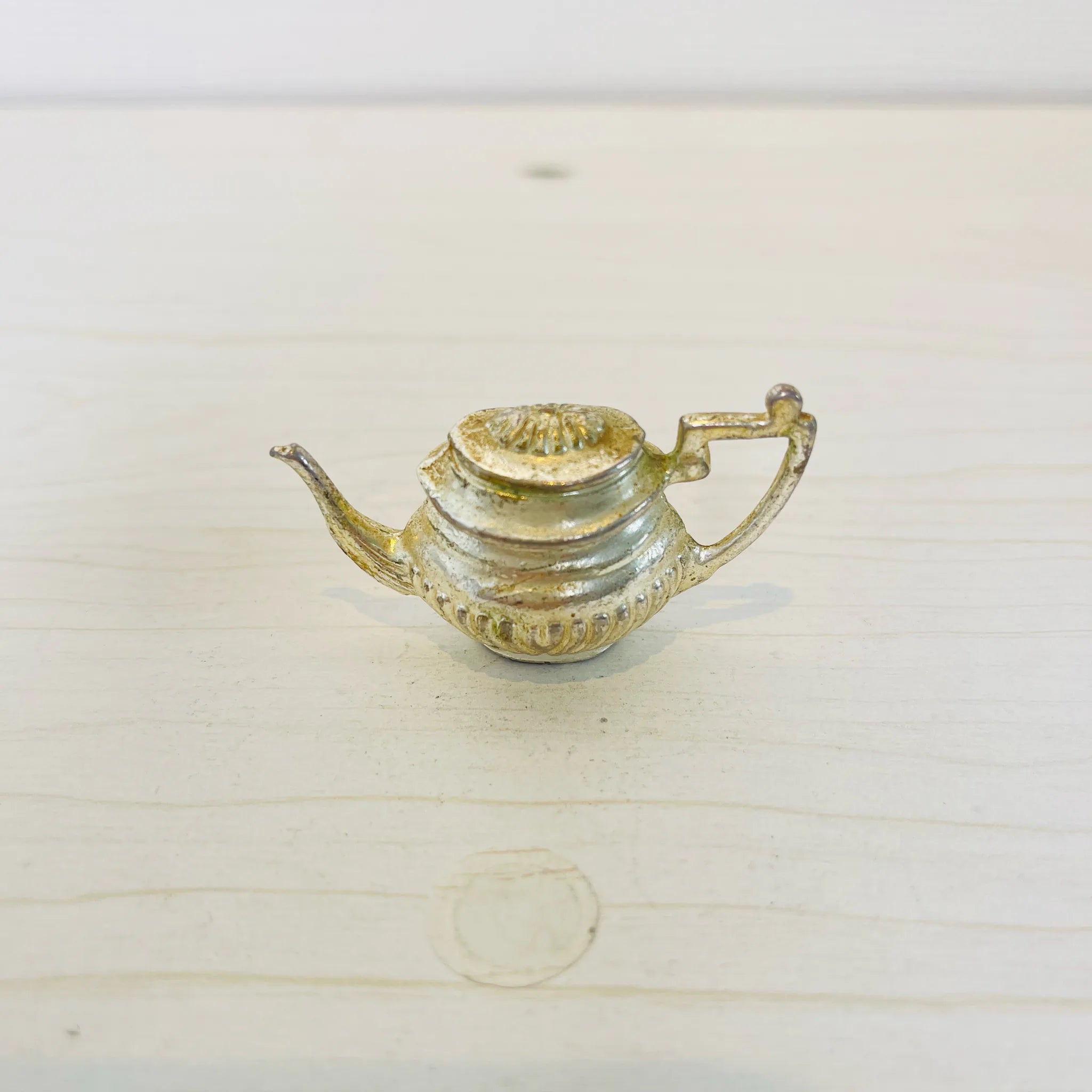 【アンティーク】 真鍮製ミニチュアフィギュア / ピッチャー / 真鍮