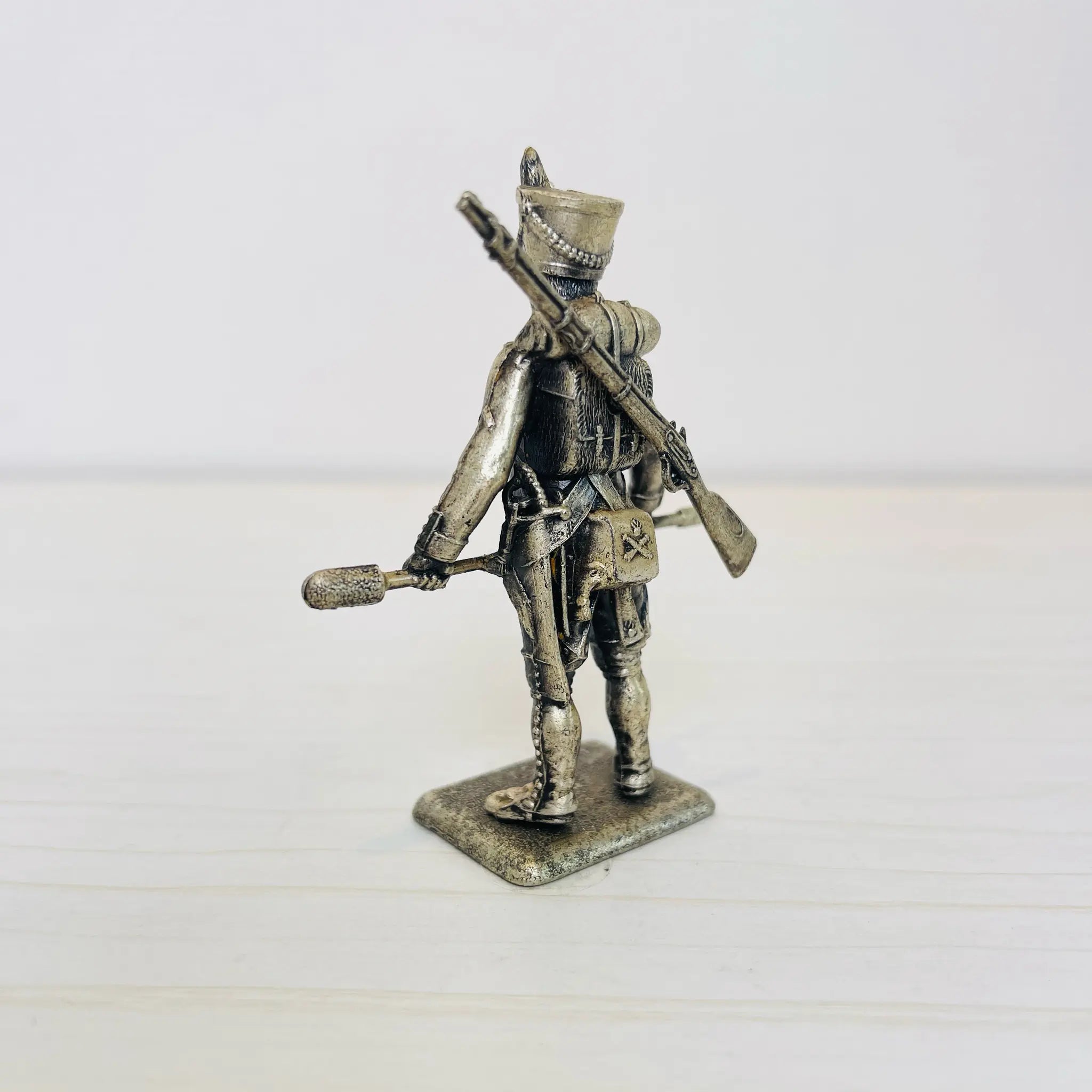 【アンティーク】 ピューター製兵士像 / ピューター / フランス