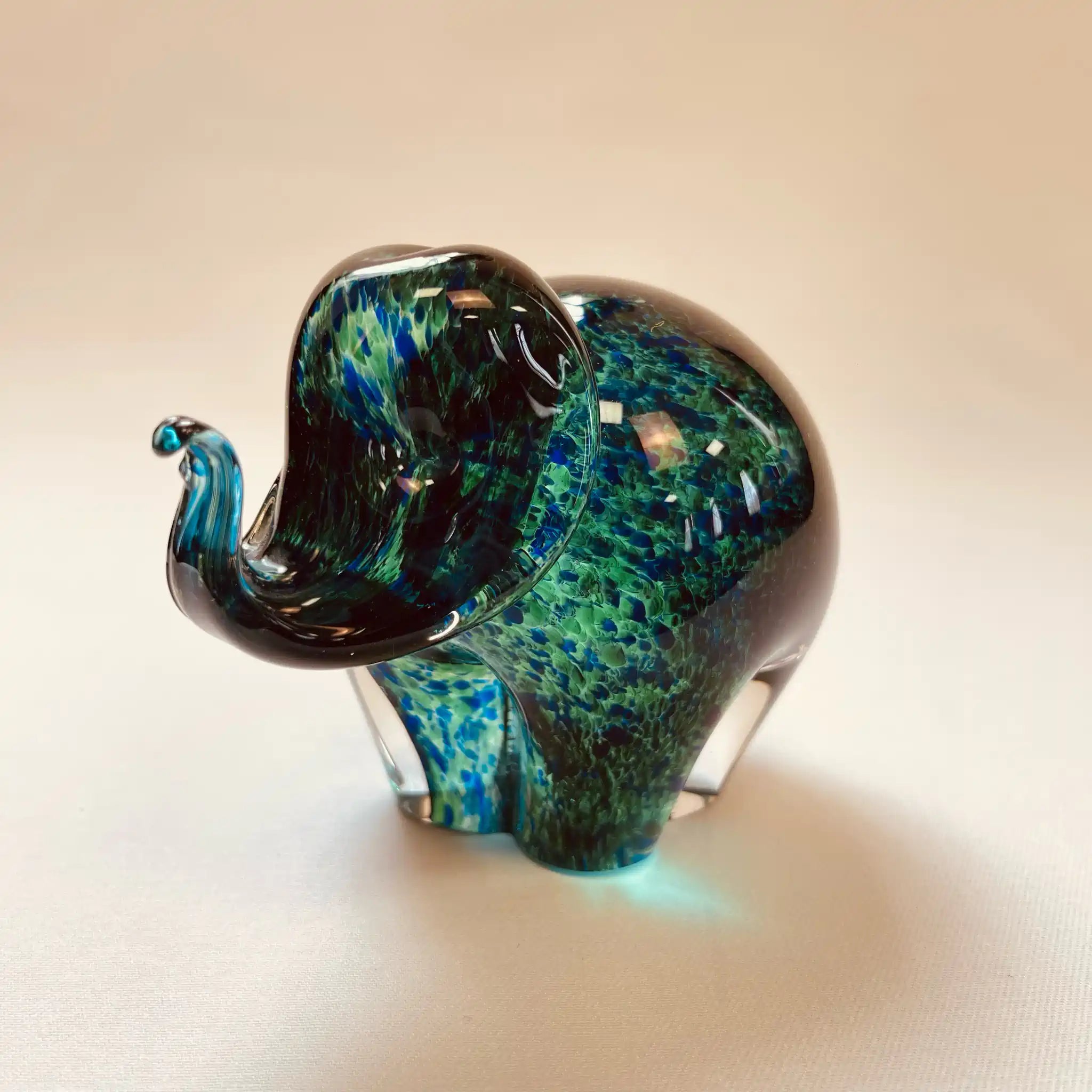 【ビンテージ】 ビンテージガラスオブジェ / WEDGEWOOD(ウェッジウッド) / ゾウ / イギリス