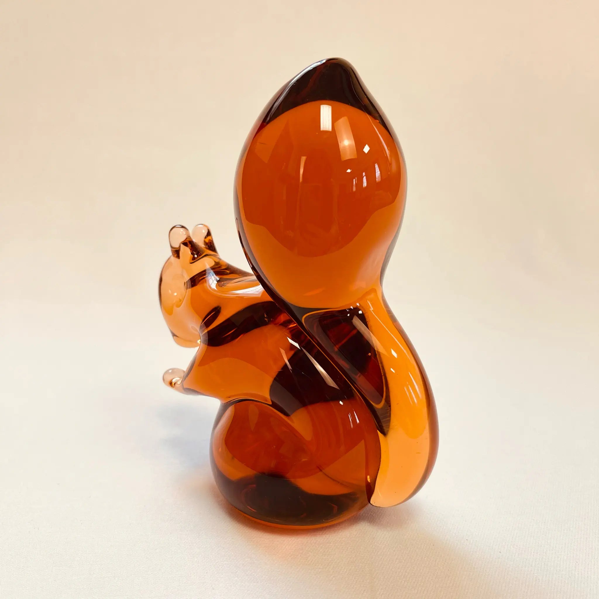 【ビンテージ】 ビンテージガラスオブジェ / WEDGEWOOD(ウェッジウッド) / リス / イギリス