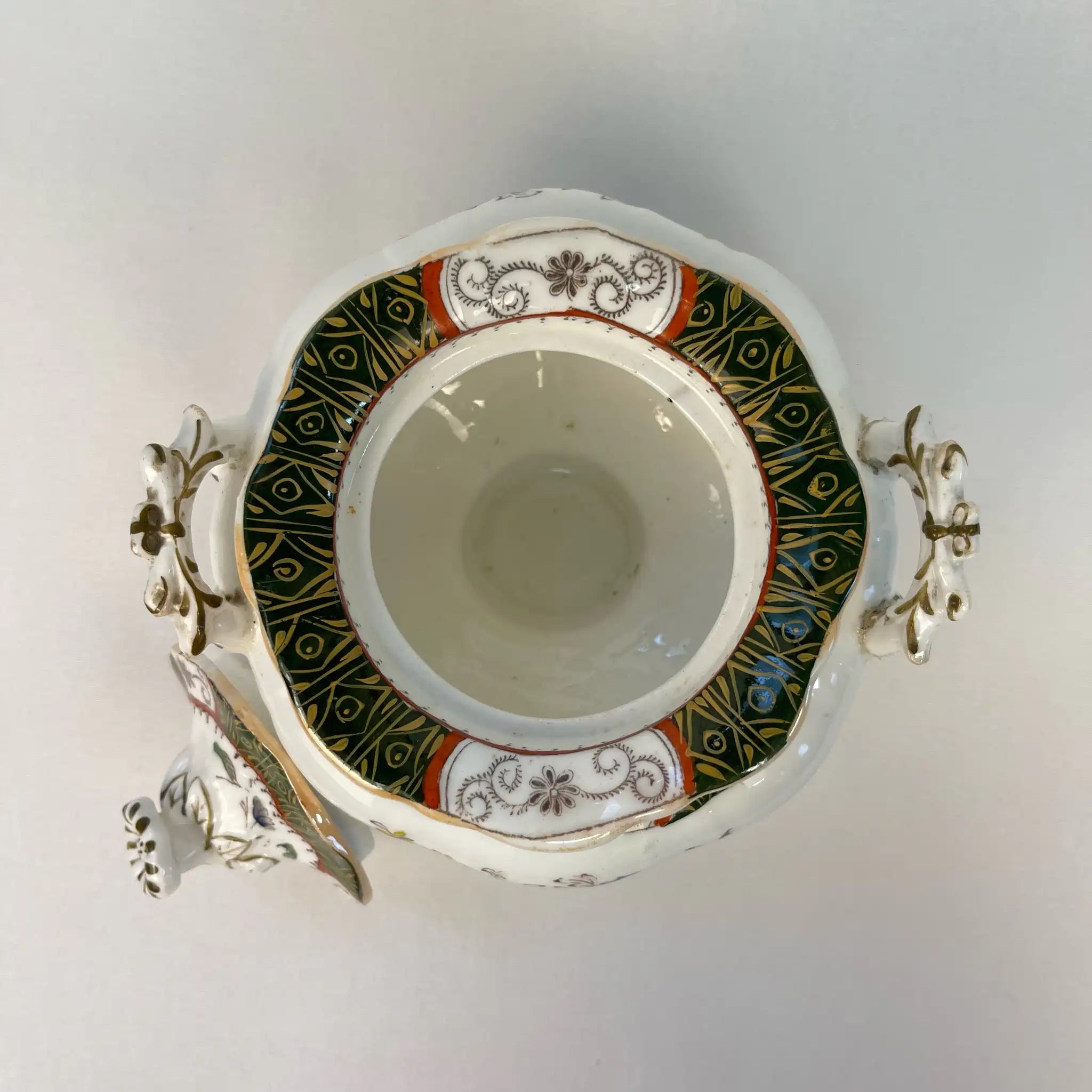 【アンティーク】 シュガーポット / ビクトリアン様式 / 19世紀 / イギリス / Famille Rose(ファミーユ・ローズ)モチーフ