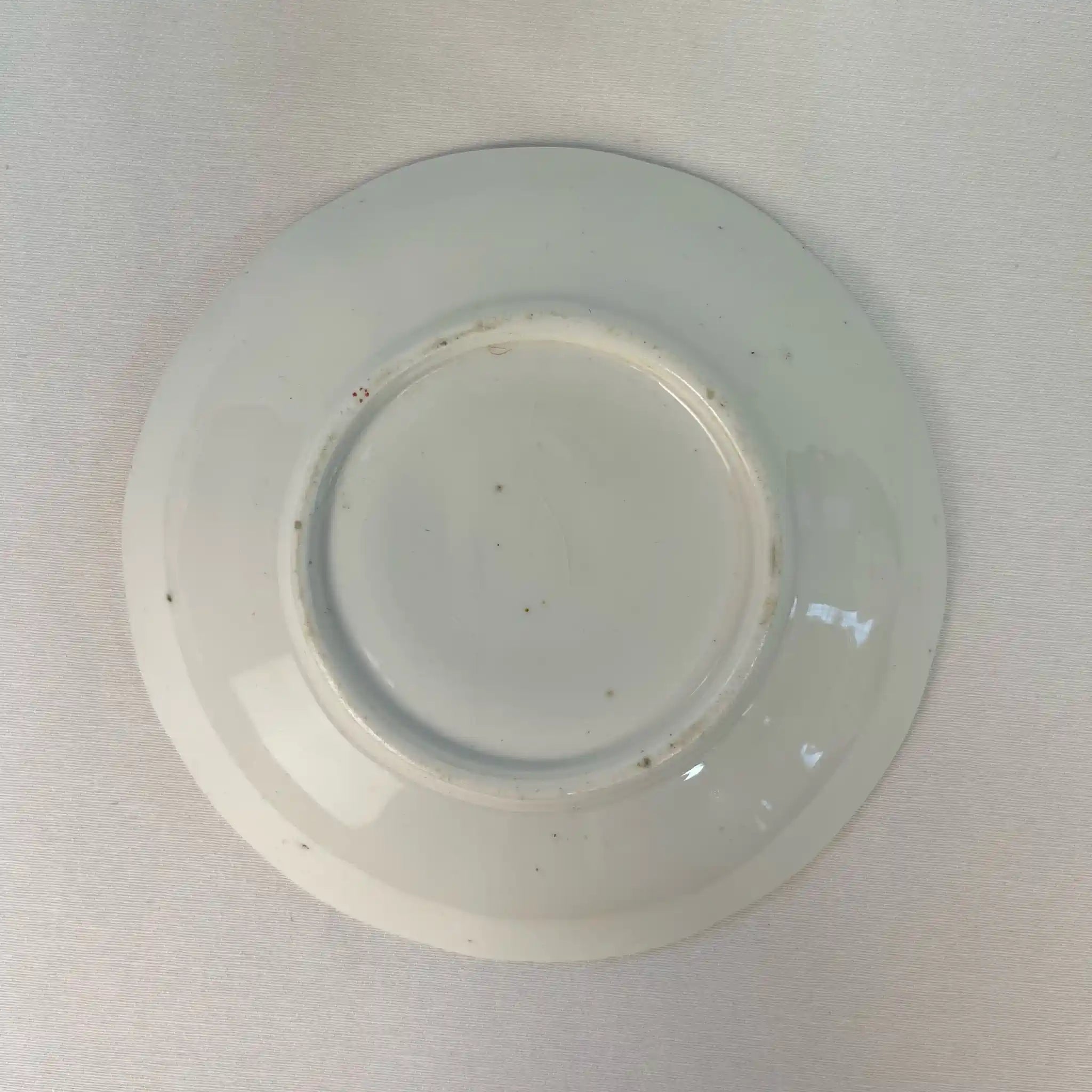 【アンティーク】 ソーサー / ビクトリアン様式 / イギリス / Famille Rose(ファミーユ・ローズ)モチーフ