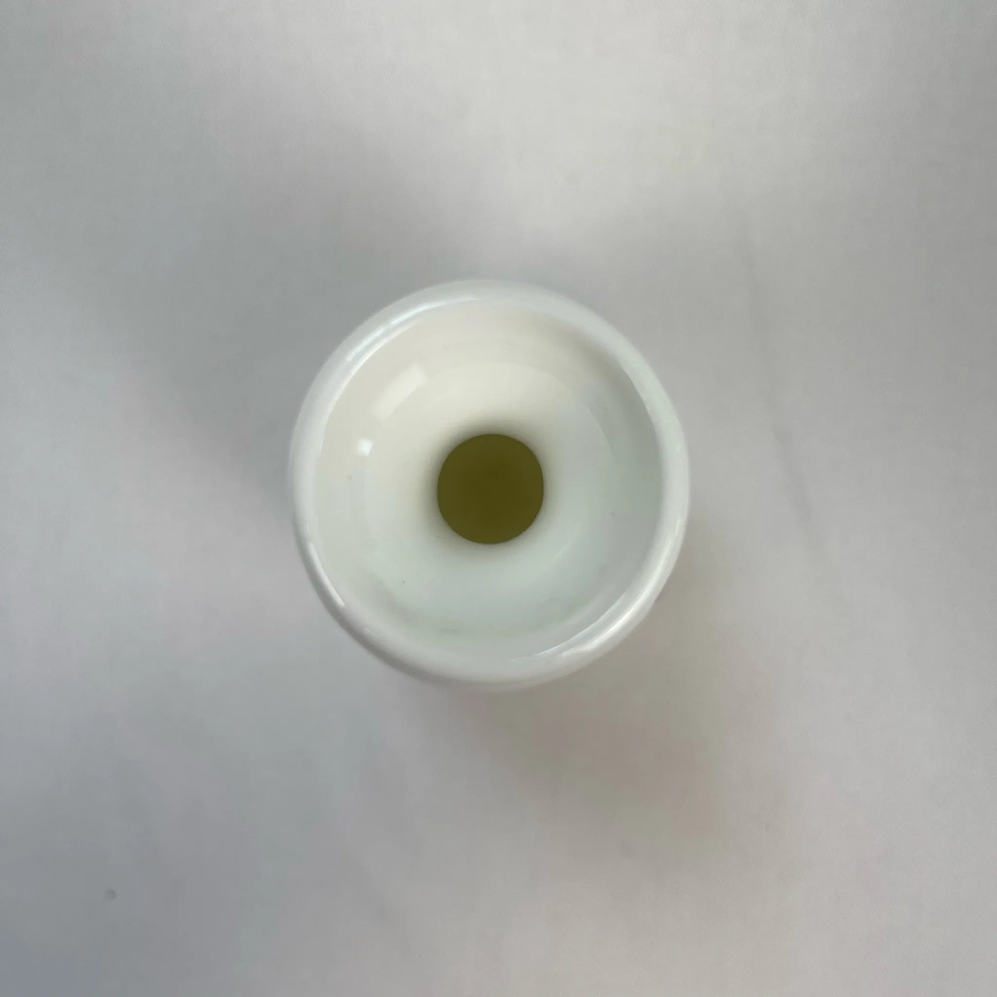 【アンティーク】 フラワーベース(一輪挿し) / WEDGWOOD(ウェッジウッド) / アンジェラシリーズ / 1980年~ / Bone China / イギリス / 廃盤希少