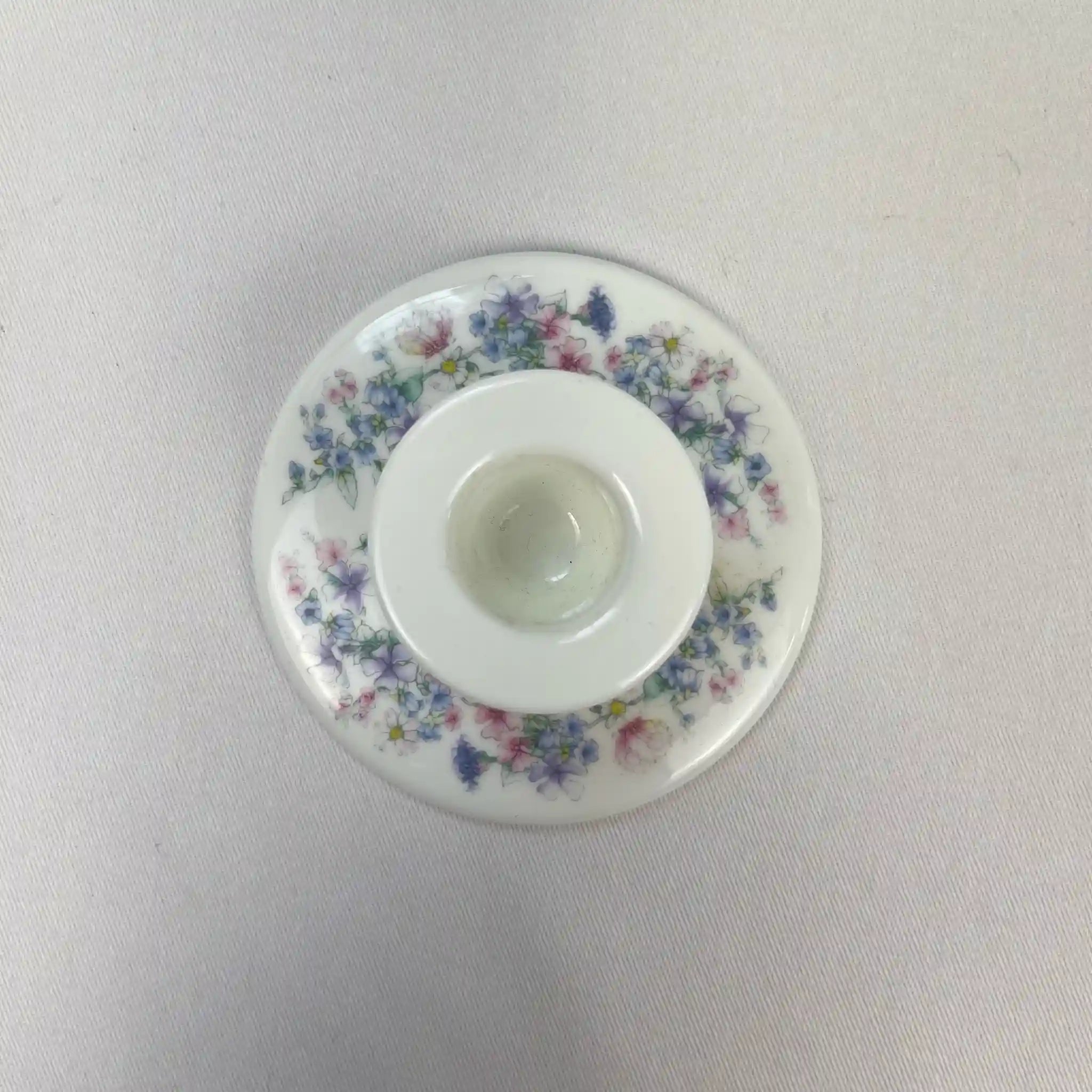 【アンティーク】 キャンドルホルダー / WEDGWOOD(ウェッジウッド) / アンジェラシリーズ / 1980年~ / Bone China / イギリス / 廃盤希少