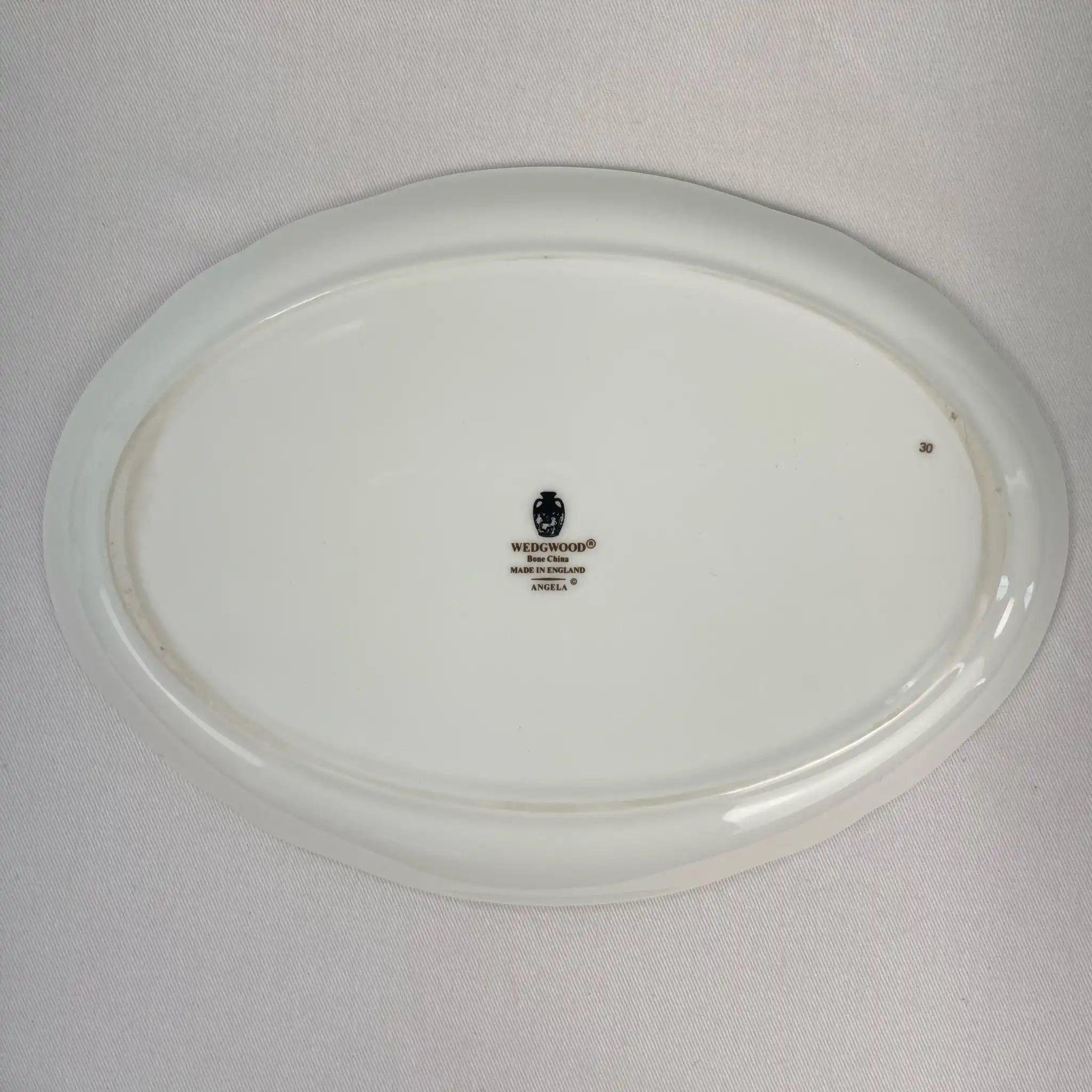 【アンティーク】 キャンドルホルダー / WEDGWOOD(ウェッジウッド) / アンジェラシリーズ / 1980年~ / Bone China / イギリス / 廃盤希少