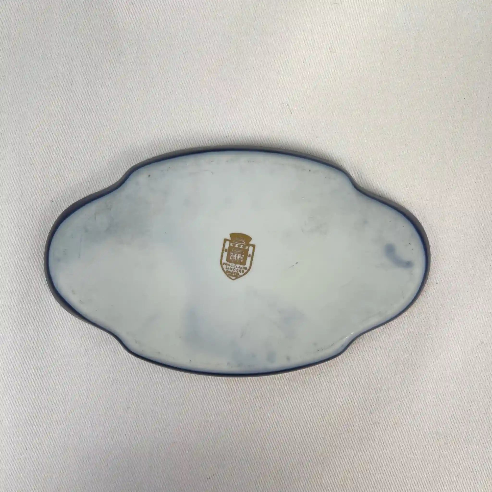 【アンティーク】 プレート(小皿) / Limoges(リモージュ) / CASTEL(カステル) / フランス / 22K金彩ヴィネット模様