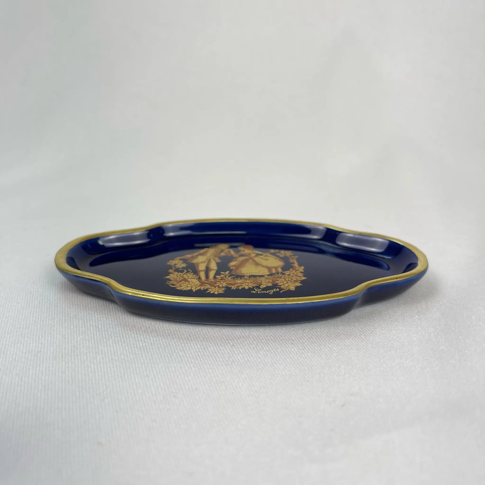 【アンティーク】 プレート(小皿) / Limoges(リモージュ) / CASTEL(カステル) / フランス / 22K金彩ヴィネット模様