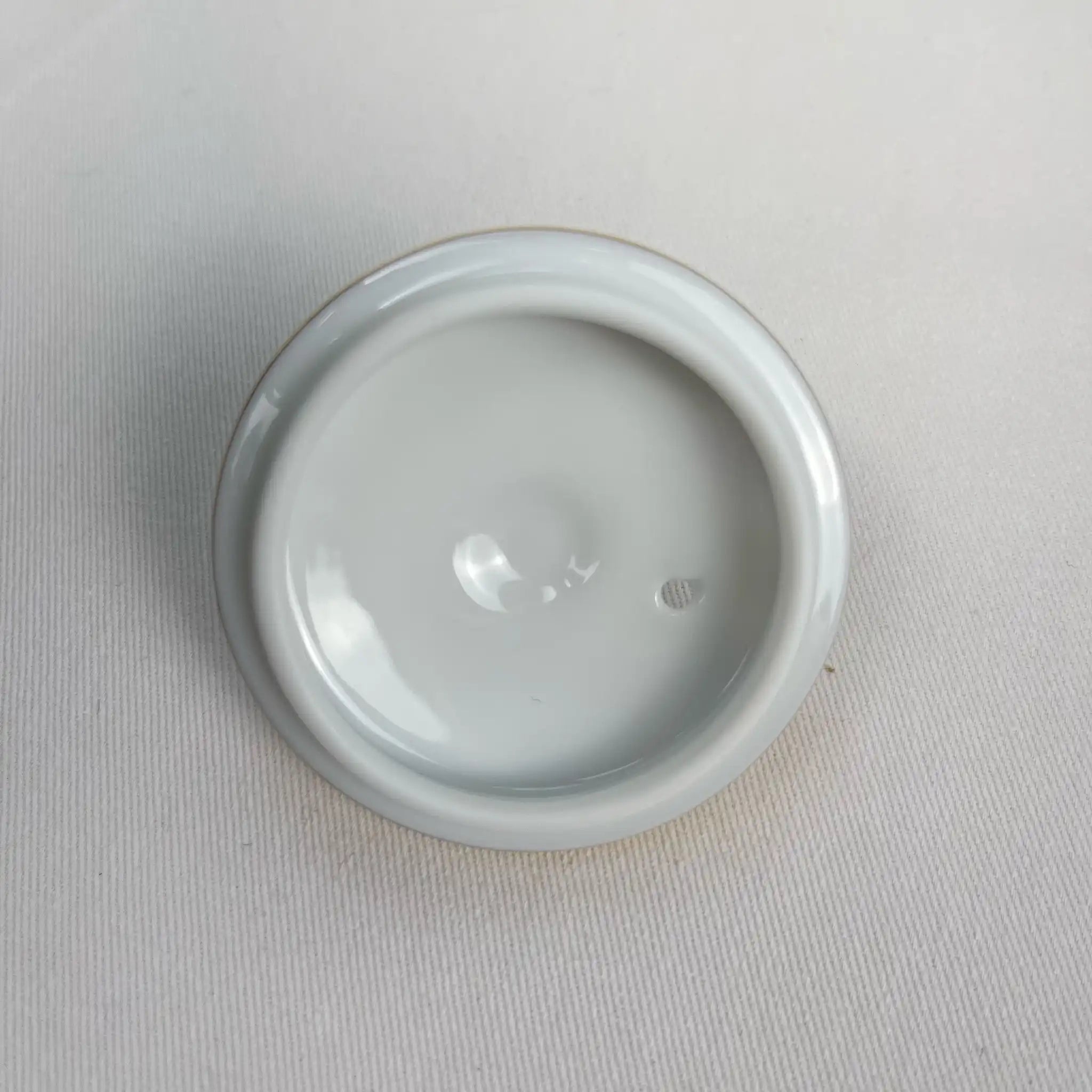 復古茶壺 / 切爾西-德比 / 維多利亞與艾爾伯特博物館切爾西-德比藏品 / 1985年 / 英國 / 富蘭克林造幣廠