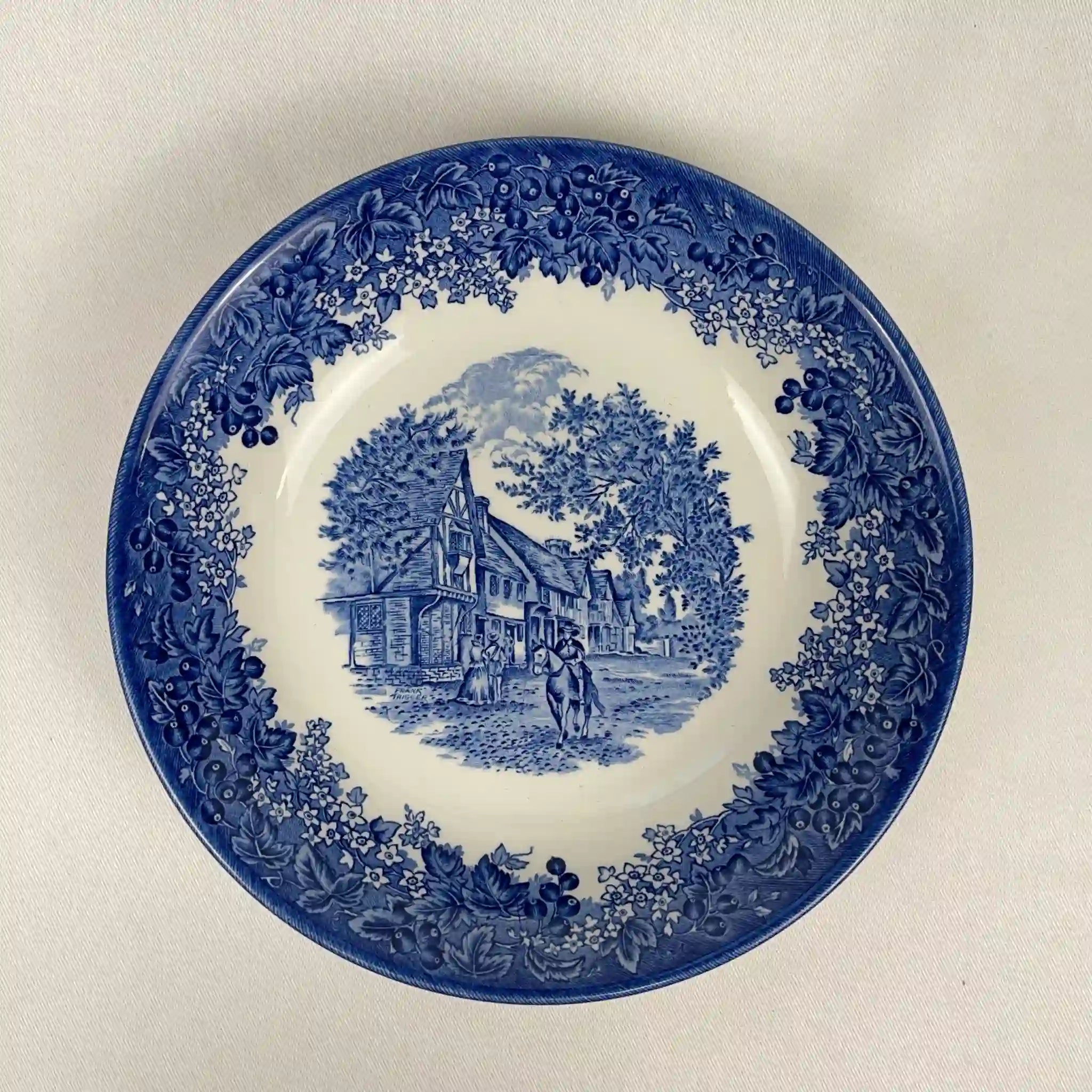 【ビンテージ】 プレート(皿) / WEDGWOOD(ウェッジウッド) / ロマンチックイングランド / 1990年後半 / イギリス / 廃盤品,希少価値高