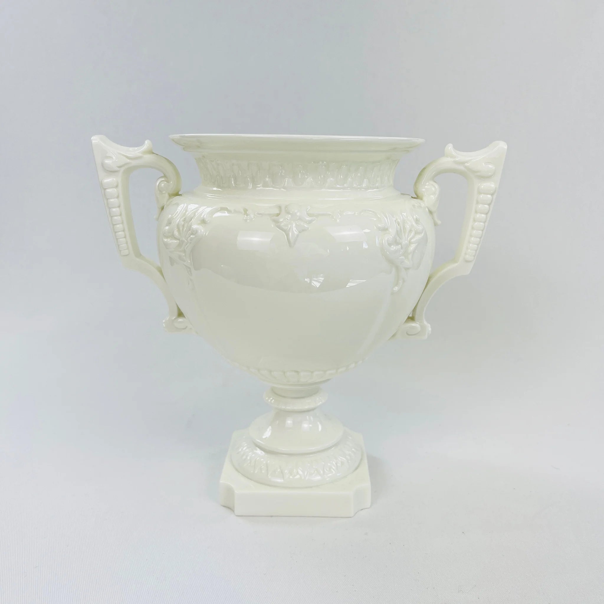 【アンティーク】 フラワーベース / ネオクラシカル様式 / アンフォラ型 イギリス直輸入