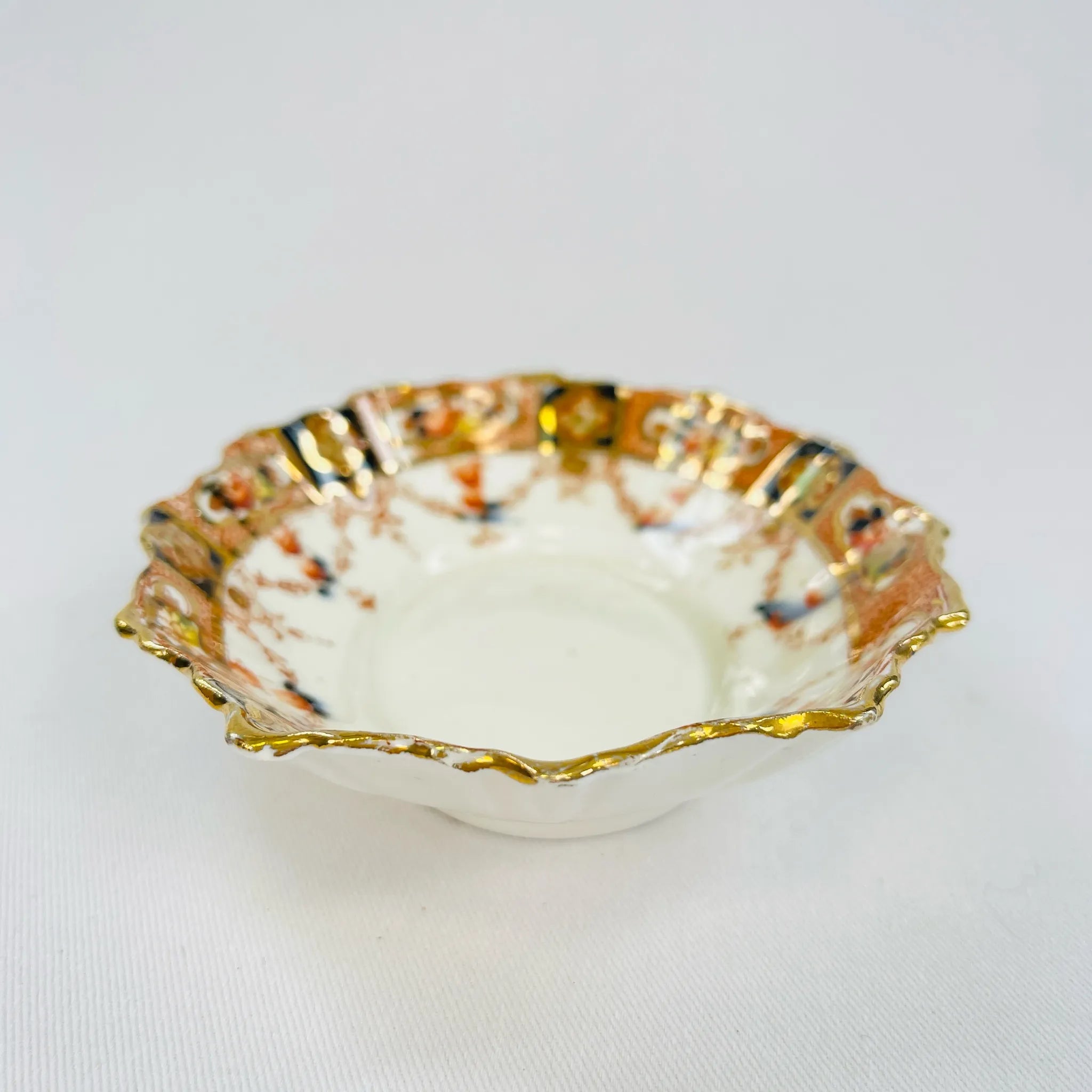 【アンティーク】 プレート / ロイヤルスタッフォードチャイナ(Royal Stafford China) / 伊万里様式 / 1930年代頃 / Fine Bone China