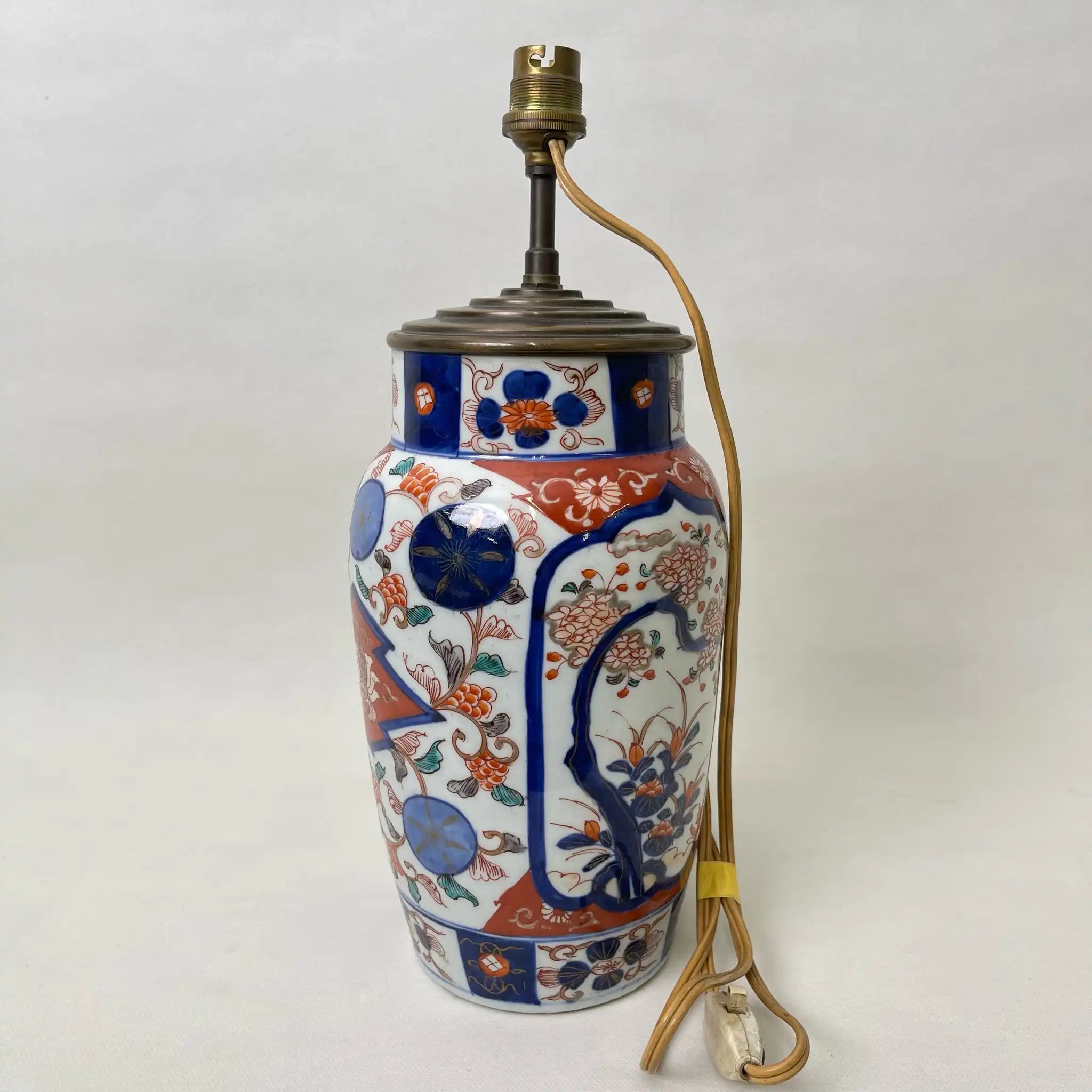 【アンティーク】 花瓶ランプ / 古伊万里焼 / 江戸時代~ / 磁器 / 日本 / 沈香壺 フランス直輸入