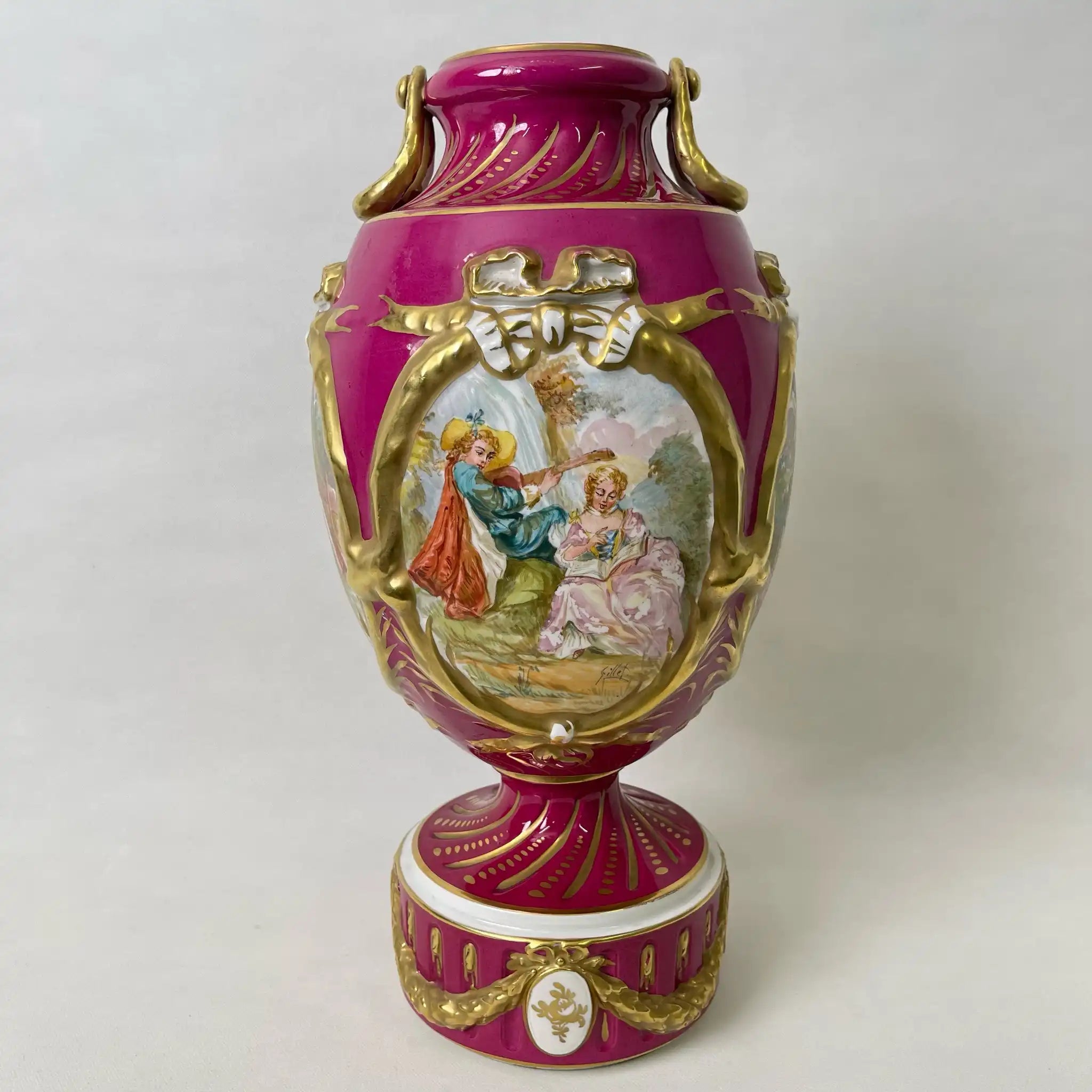 【アンティーク】 フラワーベース(花瓶) / 1900年代 / 磁器 / フランス / 金彩装飾