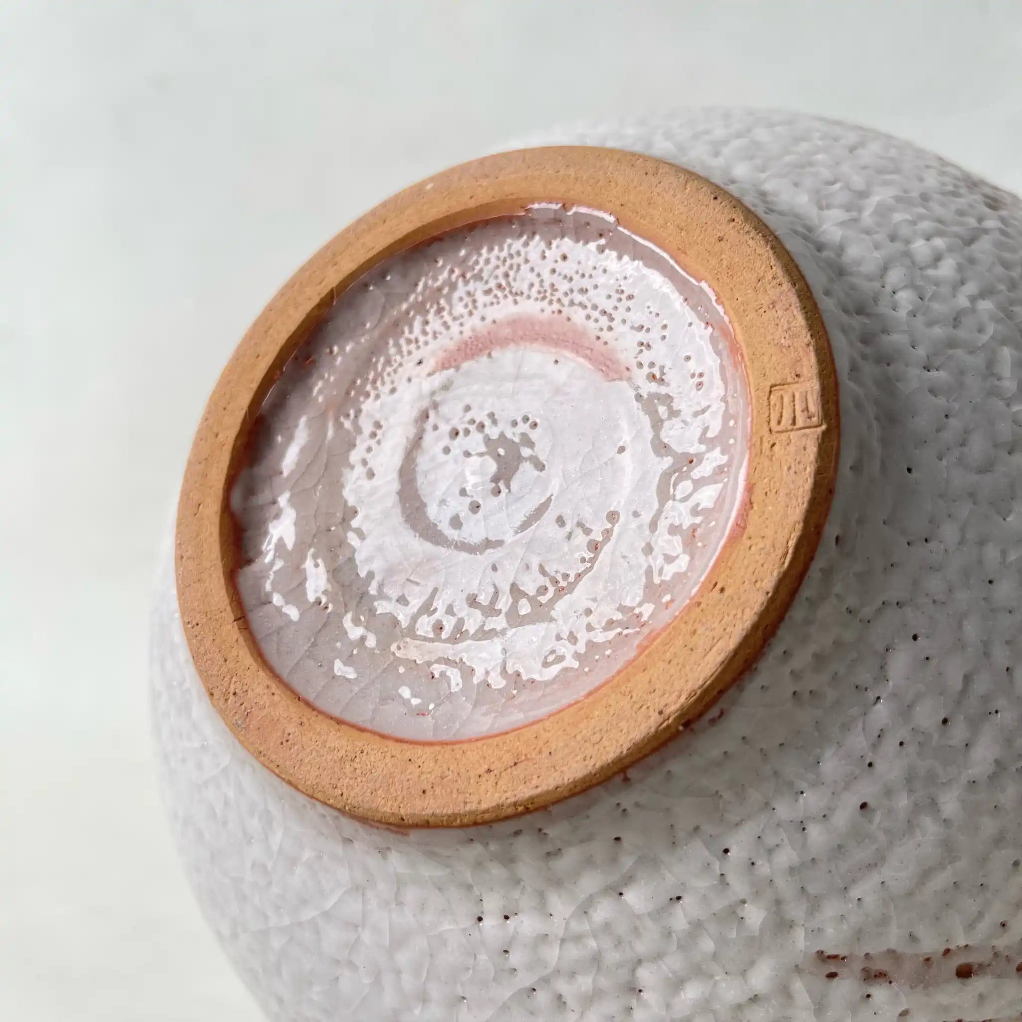 【リユース】 花瓶(フラワーベース) / 桔梗屋窯 桑原小三郎 作 / 陶器 / 日本