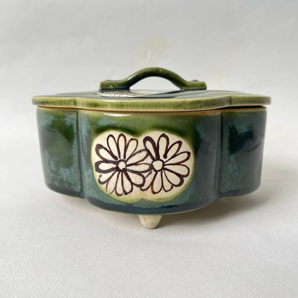 菓子鉢(蓋物) / 陶器 / 日本 / 茶道,和風,小物入れ,菊,グリーン,手描き