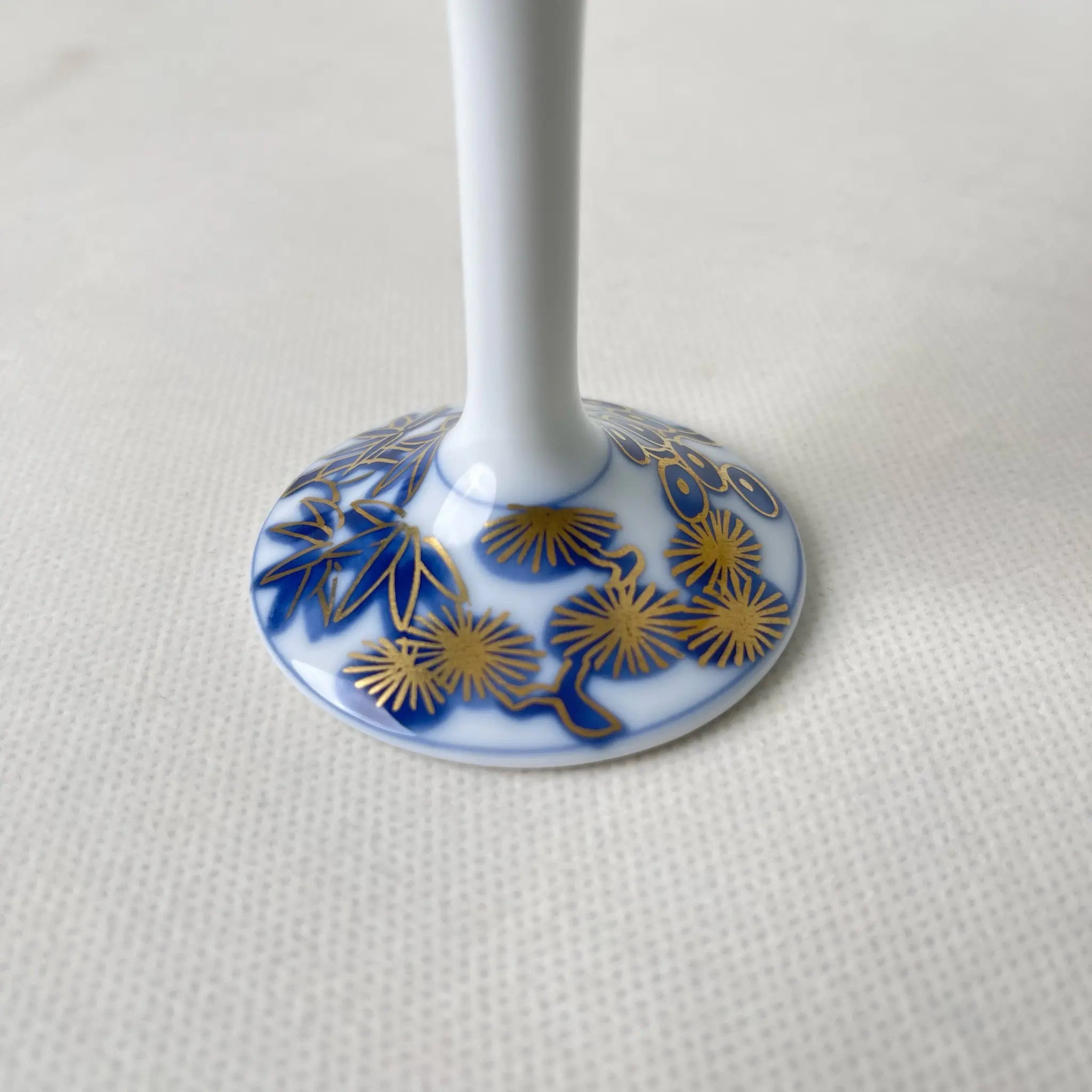 【リユース】 ワインカップ / 龍峰窯 / 伊万里 / 日本 / 染錦金彩