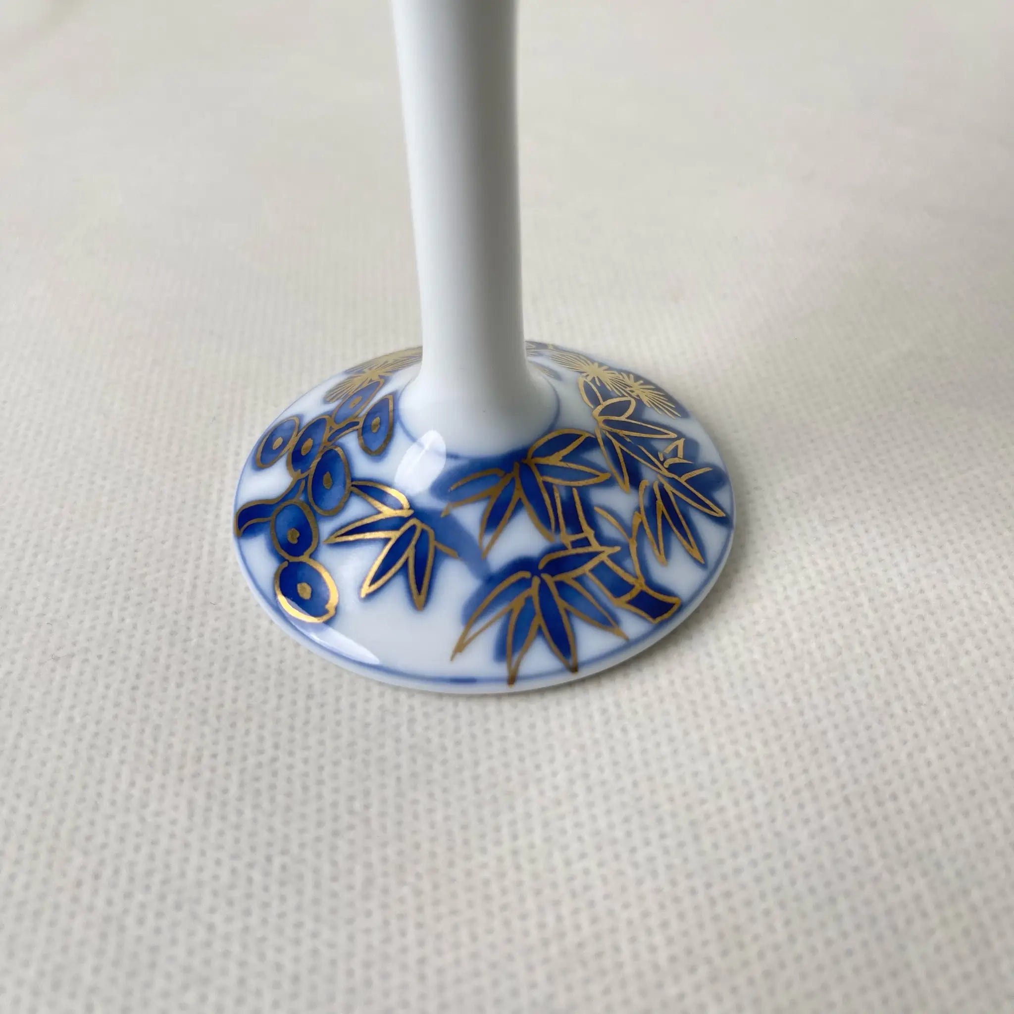 【リユース】 ワインカップ / 龍峰窯 / 伊万里 / 日本 / 染錦金彩
