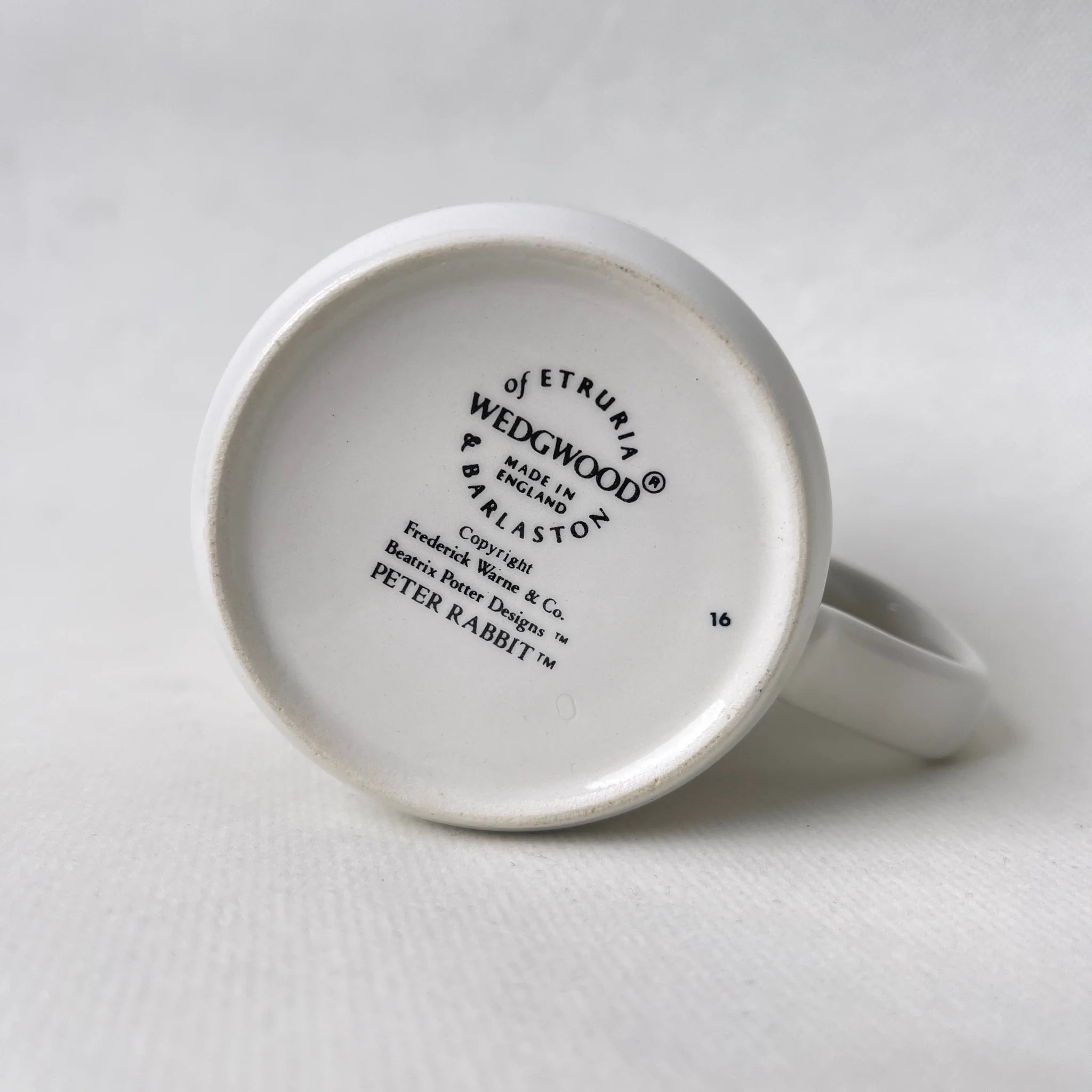 【リユース】 マグカップ / WEDGWOOD(ウエッジウッド) / ピーターラビット / 1940年以降 / イギリス / 旧刻印入り