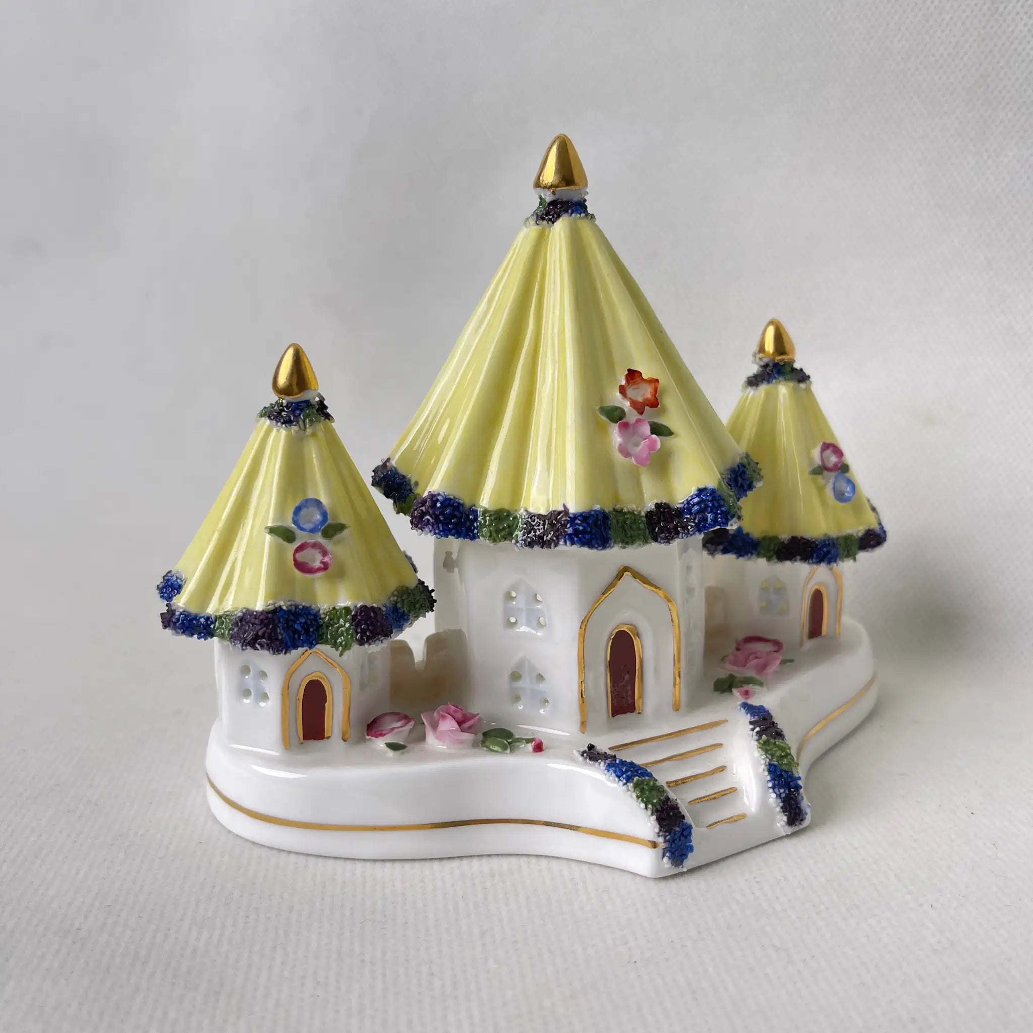 【复古】瓷器造型/ Coalport / Three Steeples / Fine Bone China /英国