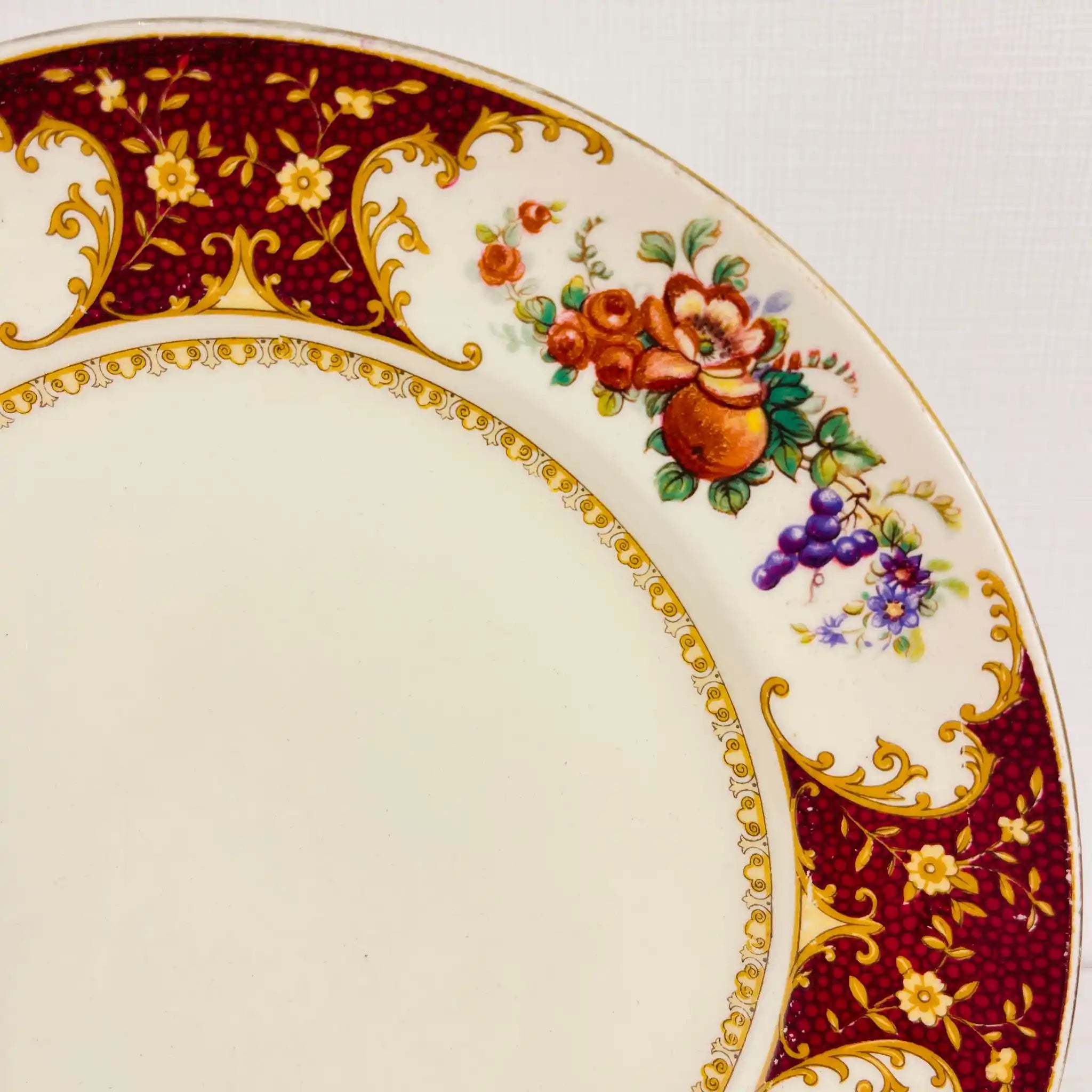 Vintage Plate / Sampson Bridgwood & Son / UK