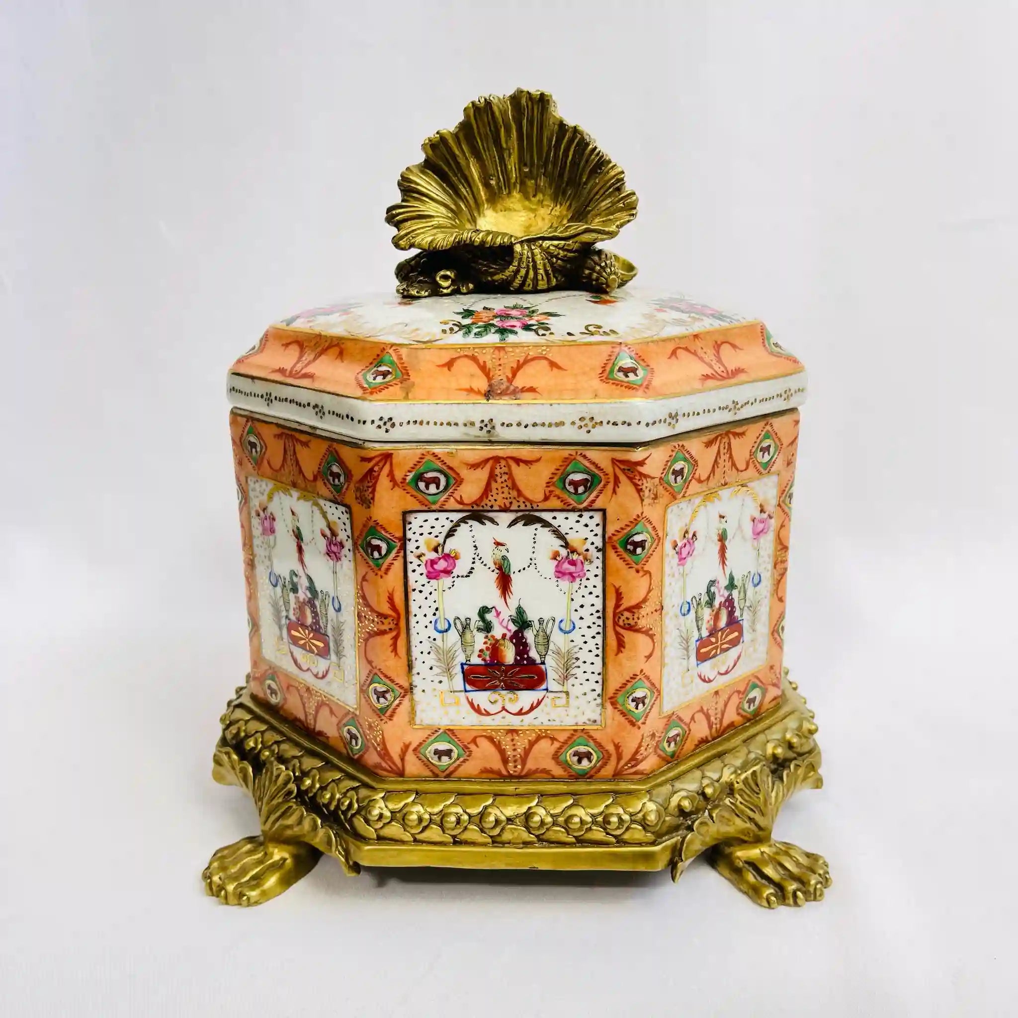 【アンティーク】 ジュエリーボックス / Carnaby Ormolu(カーナビー・オルモル) / 陶器 / 動物脚デザイン