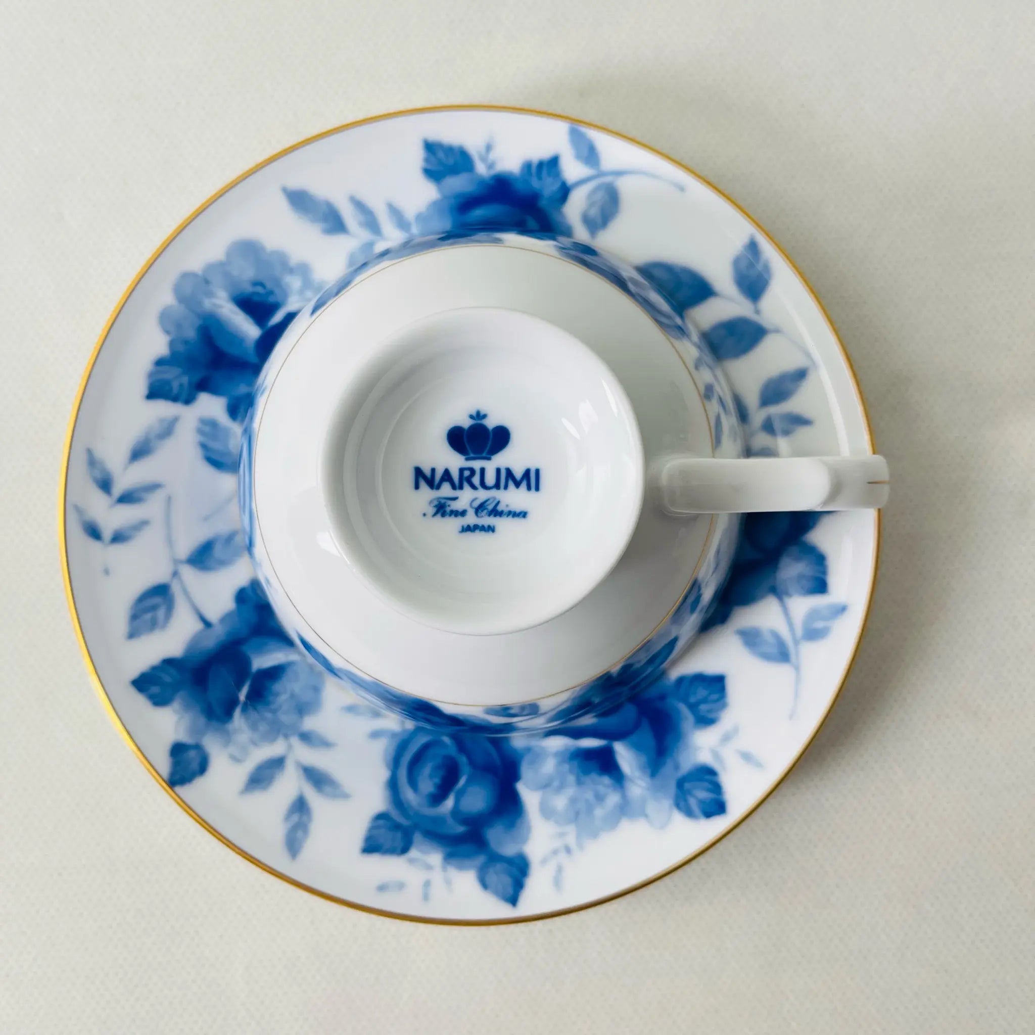 【リユース】 ティーカップセット / NARUMI(ナルミ) / Fine China