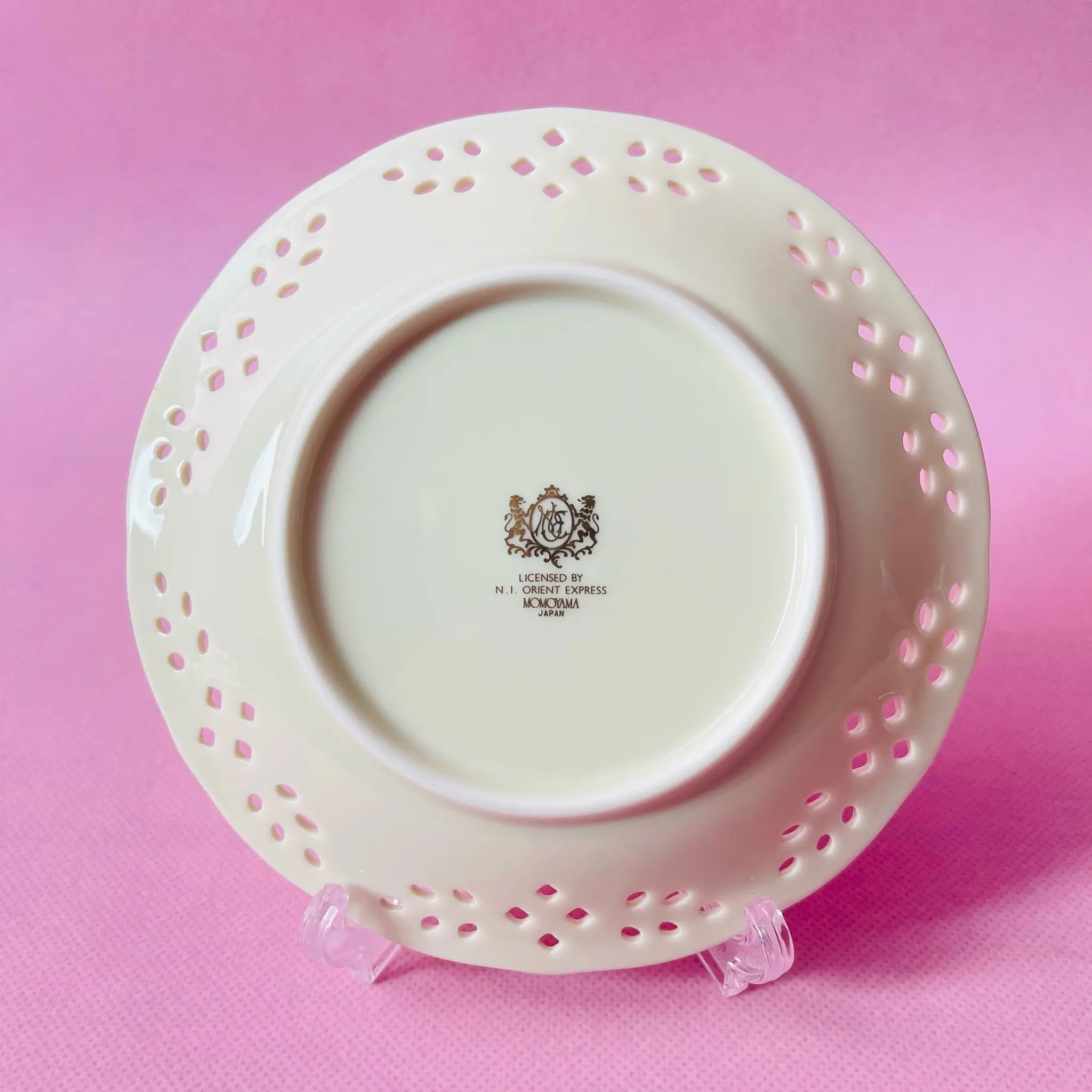 【リユース】 デザートセット 5P / MOMOYAMA(桃山陶器株式会社) / Nostalgie Istanbul Orient Express / 陶器 / 日本 / 透かし模様,金縁 / 箱付き