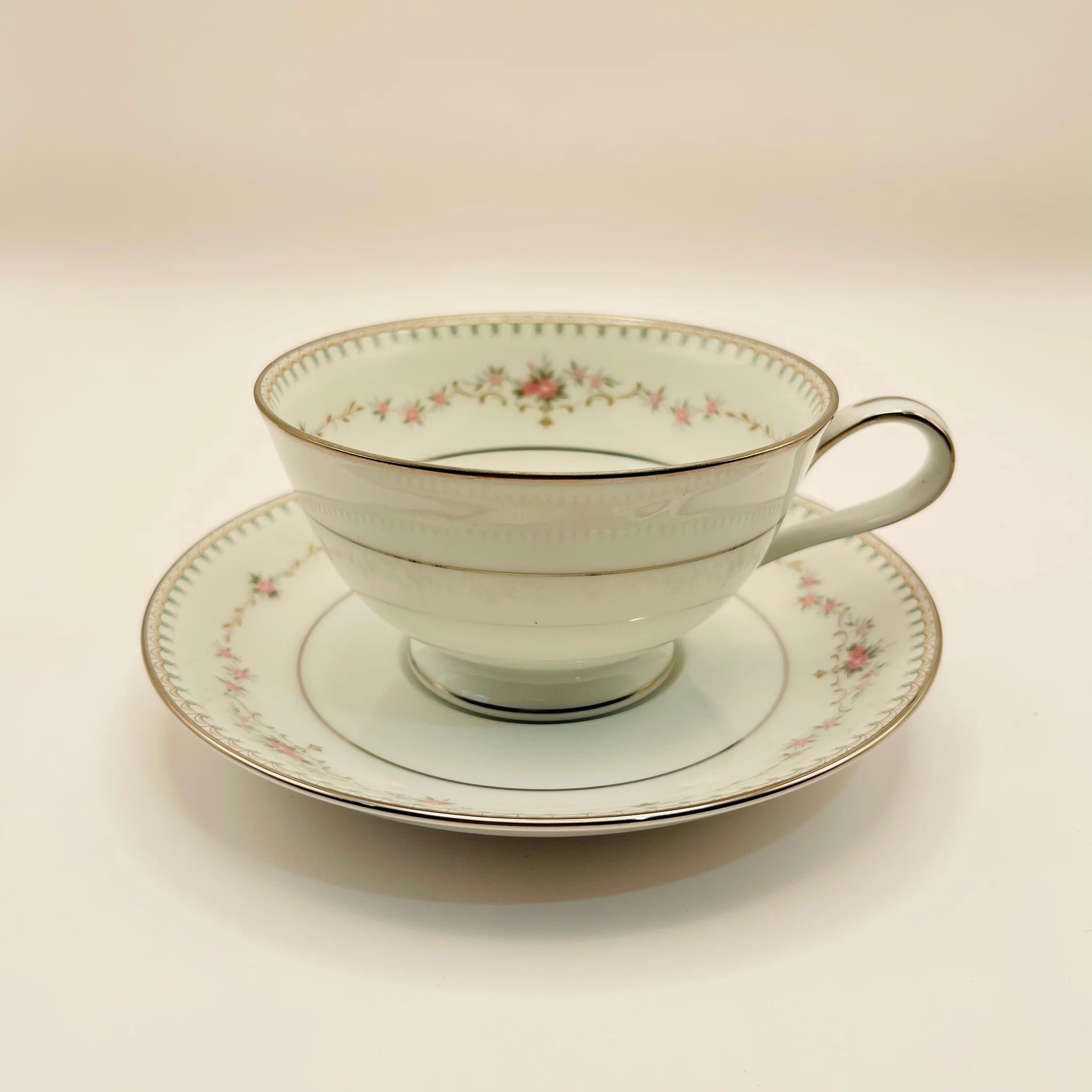 【リユース】 ティーカップセット / Noritake(ノリタケ) / Fairmont(フェアモント) / ~1986年 / Bone China / 未使用 廃盤希少