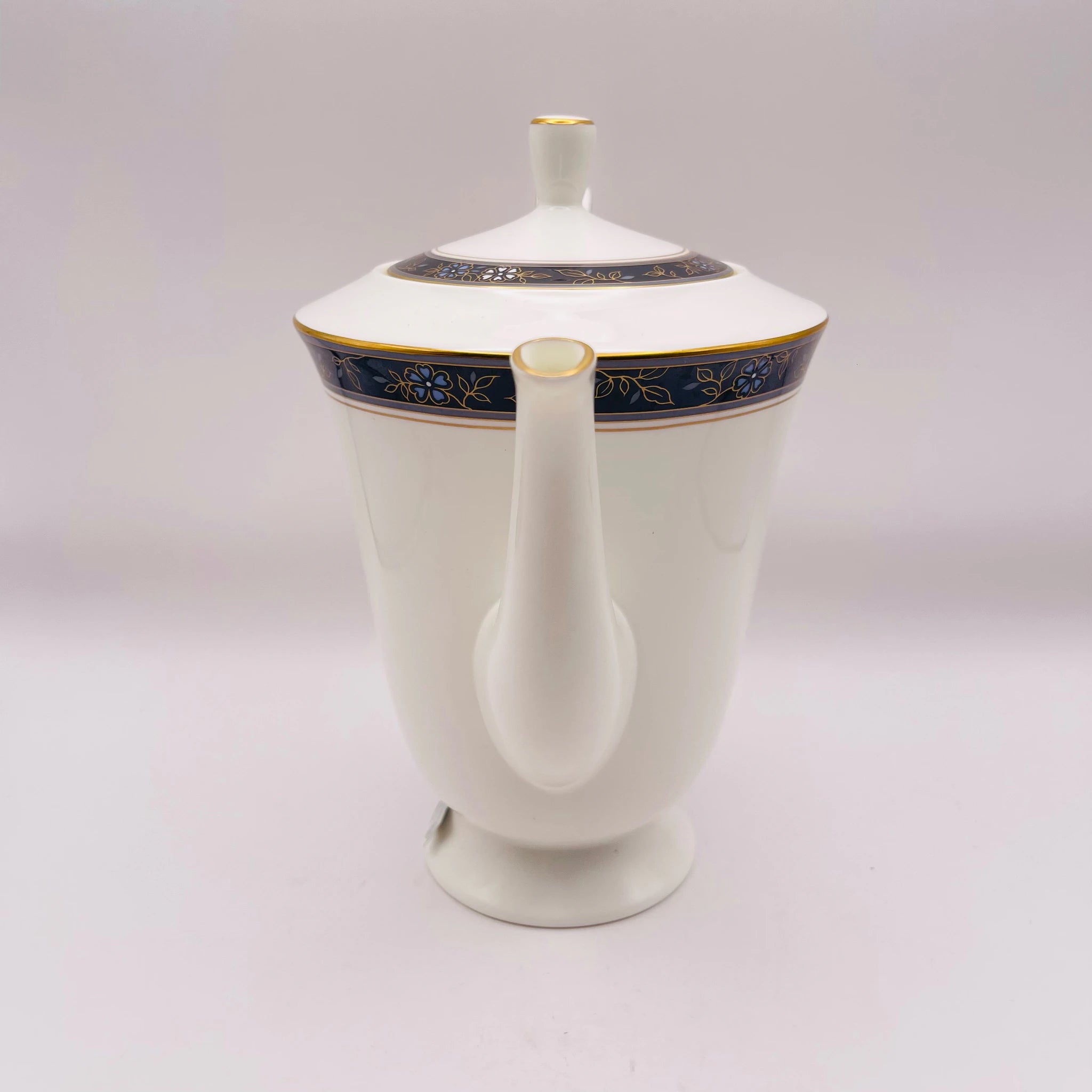 【リユース】 ティーポット / NARUMI / エグゼクティブコレクション / Bone China / 未使用,箱あり / 箱付き